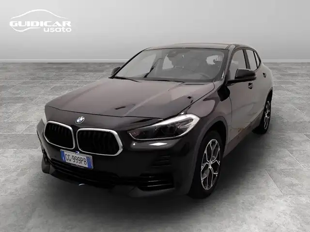 BMW X2 sdrive18d Business X auto