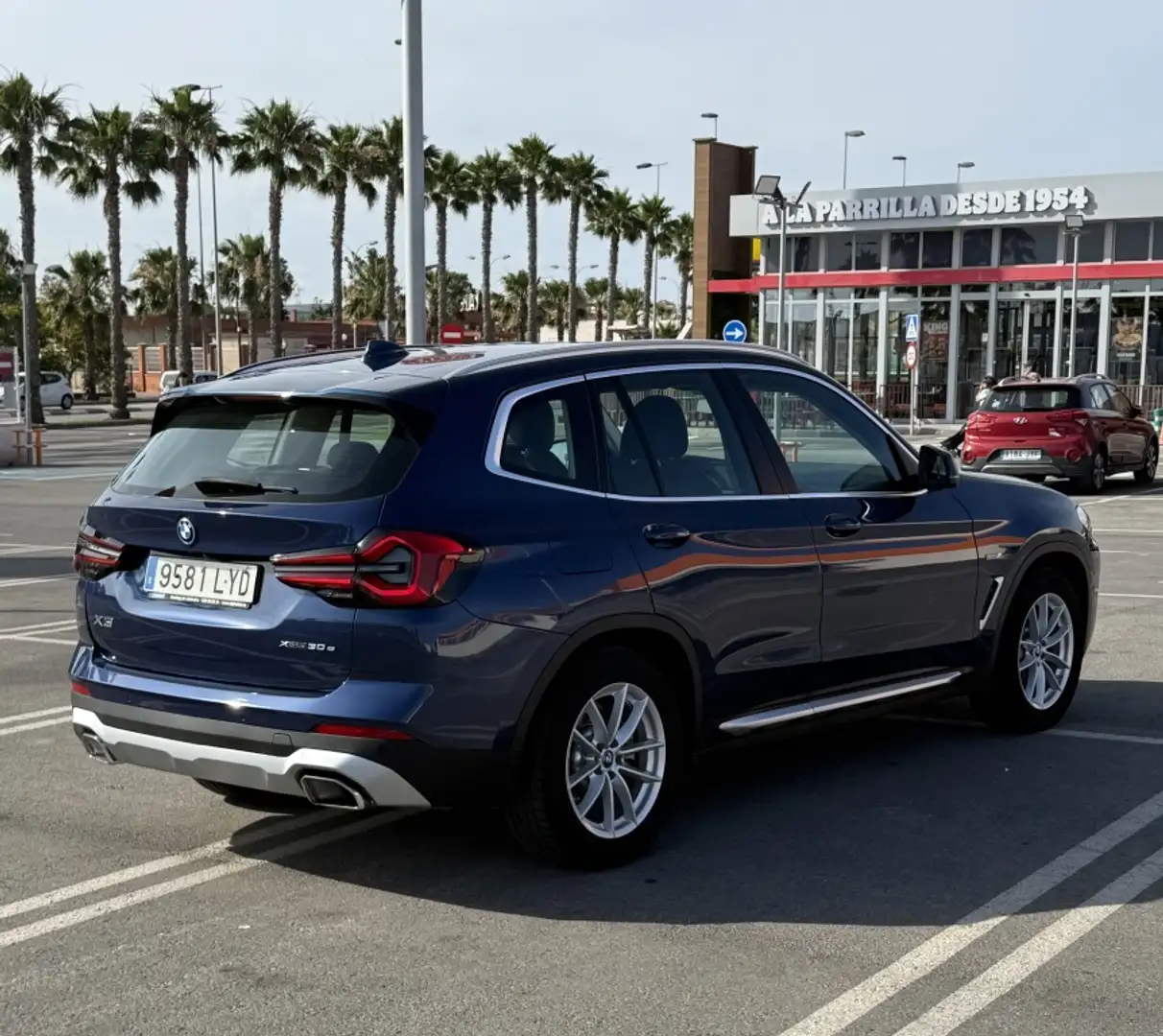 BMW X3 xDrive 30e xLine Azul - 2