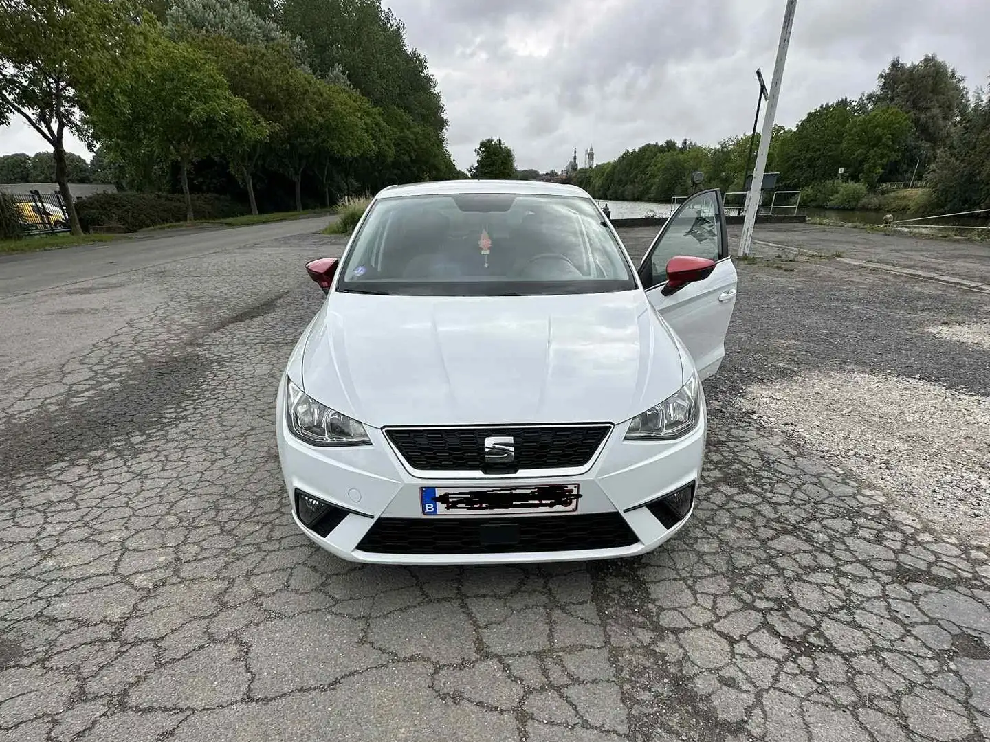 SEAT Ibiza Ibiza 1.0i MPI Move! Blanc - 1