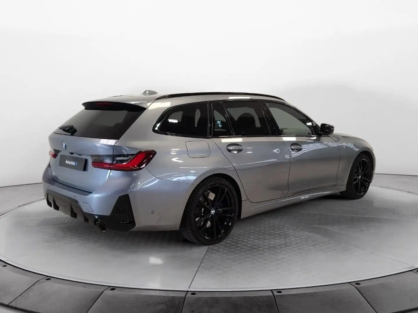 BMW 320 d 48V xDrive Touring Msport Pro Grigio - 2
