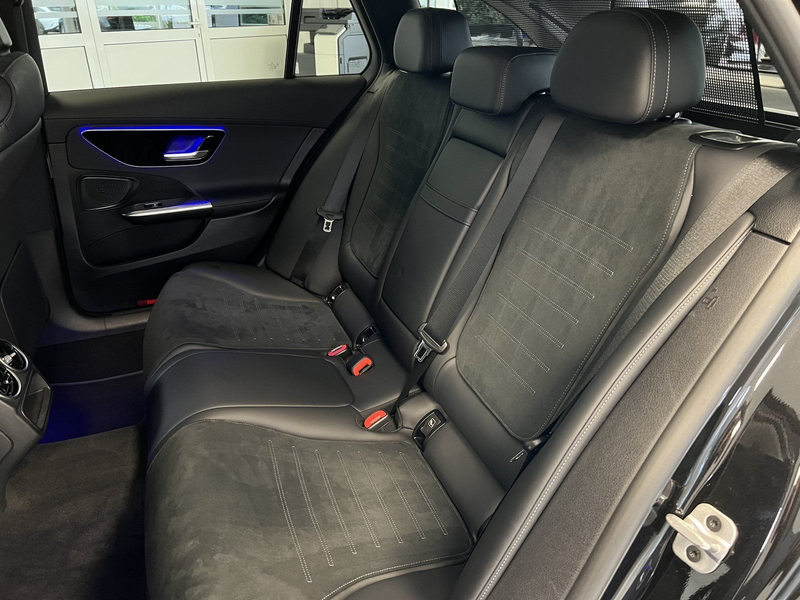 Mercedes-Benz C 300 T d AMG EQ DigitalLight + Lenkradheizung ! — photo 9