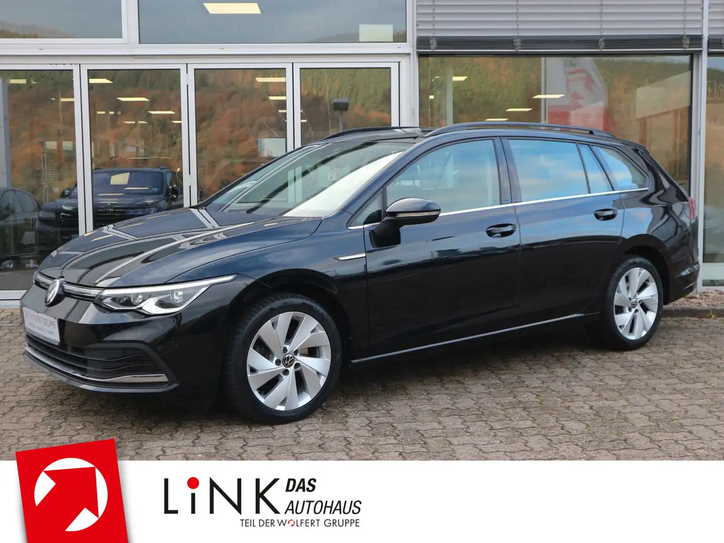 Volkswagen Golf Variant Golf VIII Variant 2.0 TDI DSG Style AHK NAV APP Negro - 1