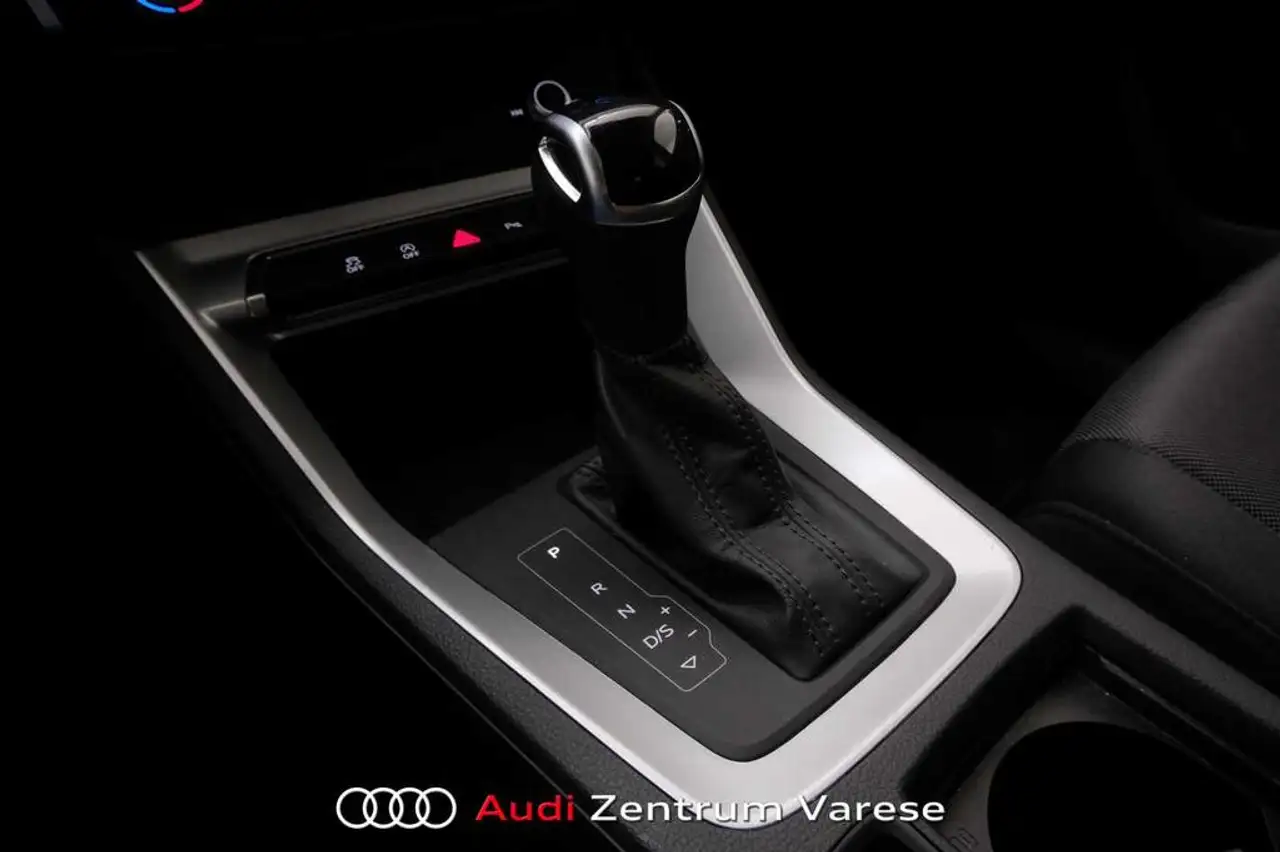 Audi Q3 35 2.0 tdi Business Advanced s-tronic 7