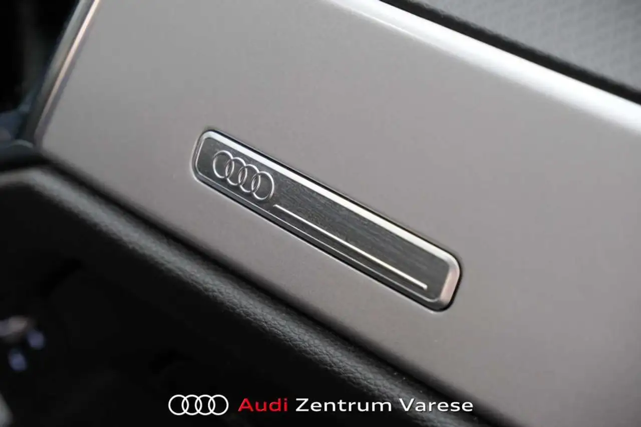 Audi Q3 35 2.0 tdi Business Advanced s-tronic 15