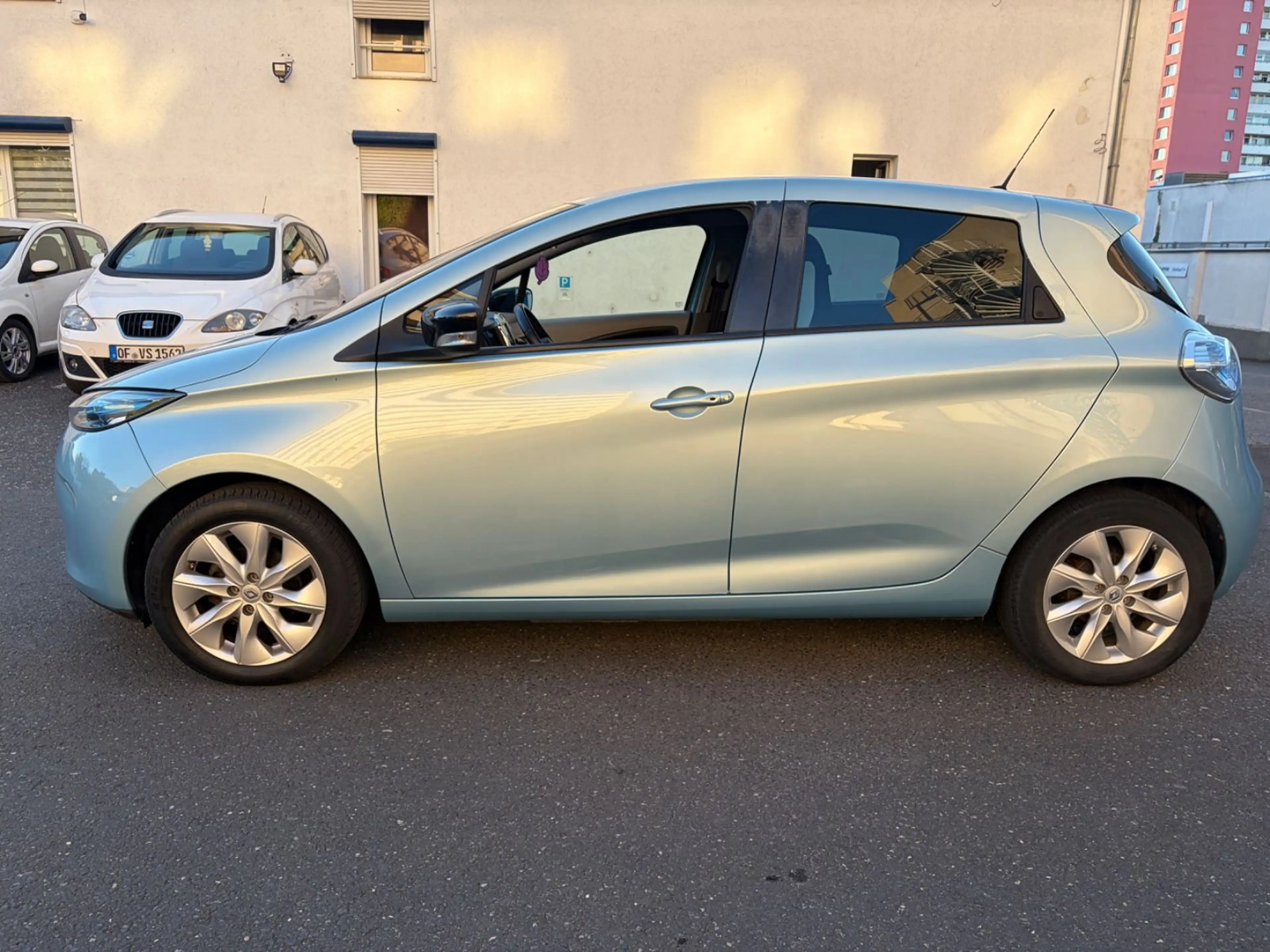Renault ZOE Zoe Intens 4türig Batterie gekauft — photo 4
