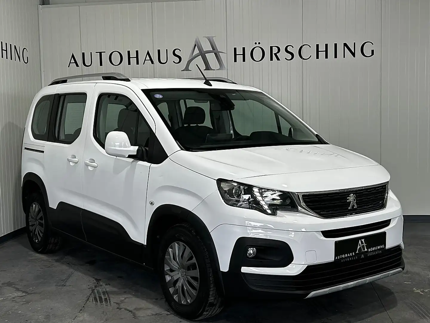 Peugeot Rifter 1,2 PureTech 110 S&S Allure Weiß - 1