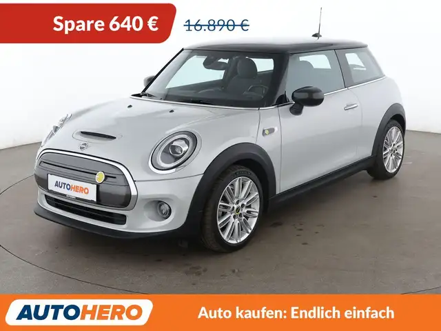 MINI Cooper SE Cooper SE Trim M Aut.*NAVI*LED*TEMPO*PDC*