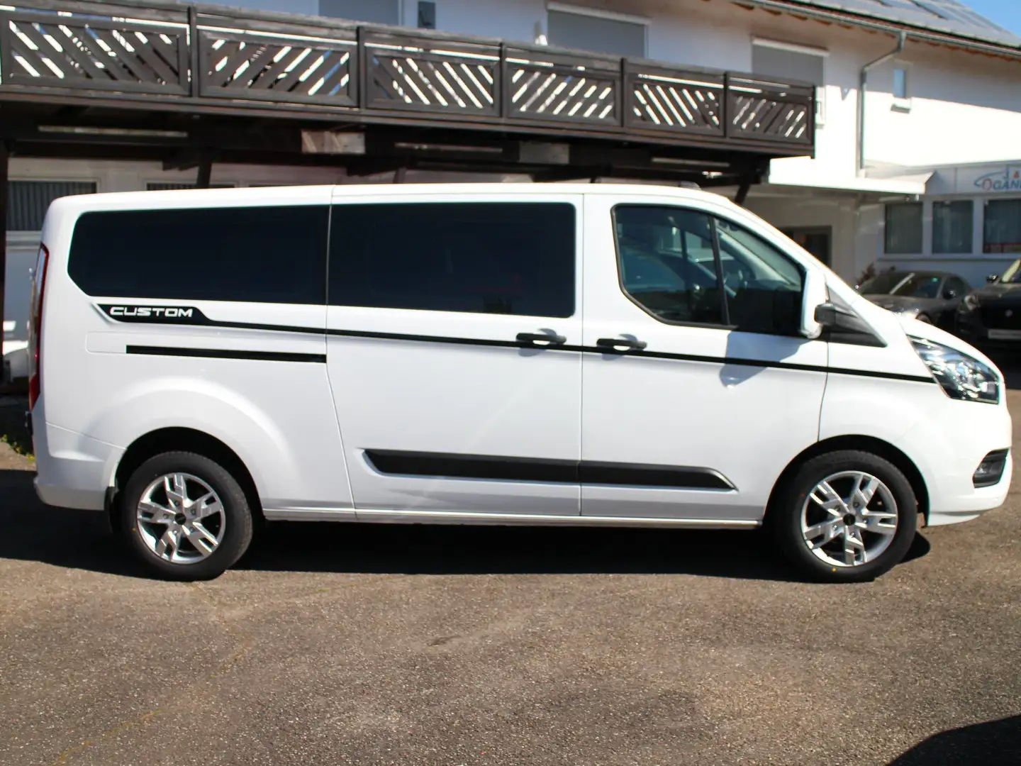 Ford Transit Custom 320 2,0TDCI/L2/Trend/9.Sitz/klima Wit - 1