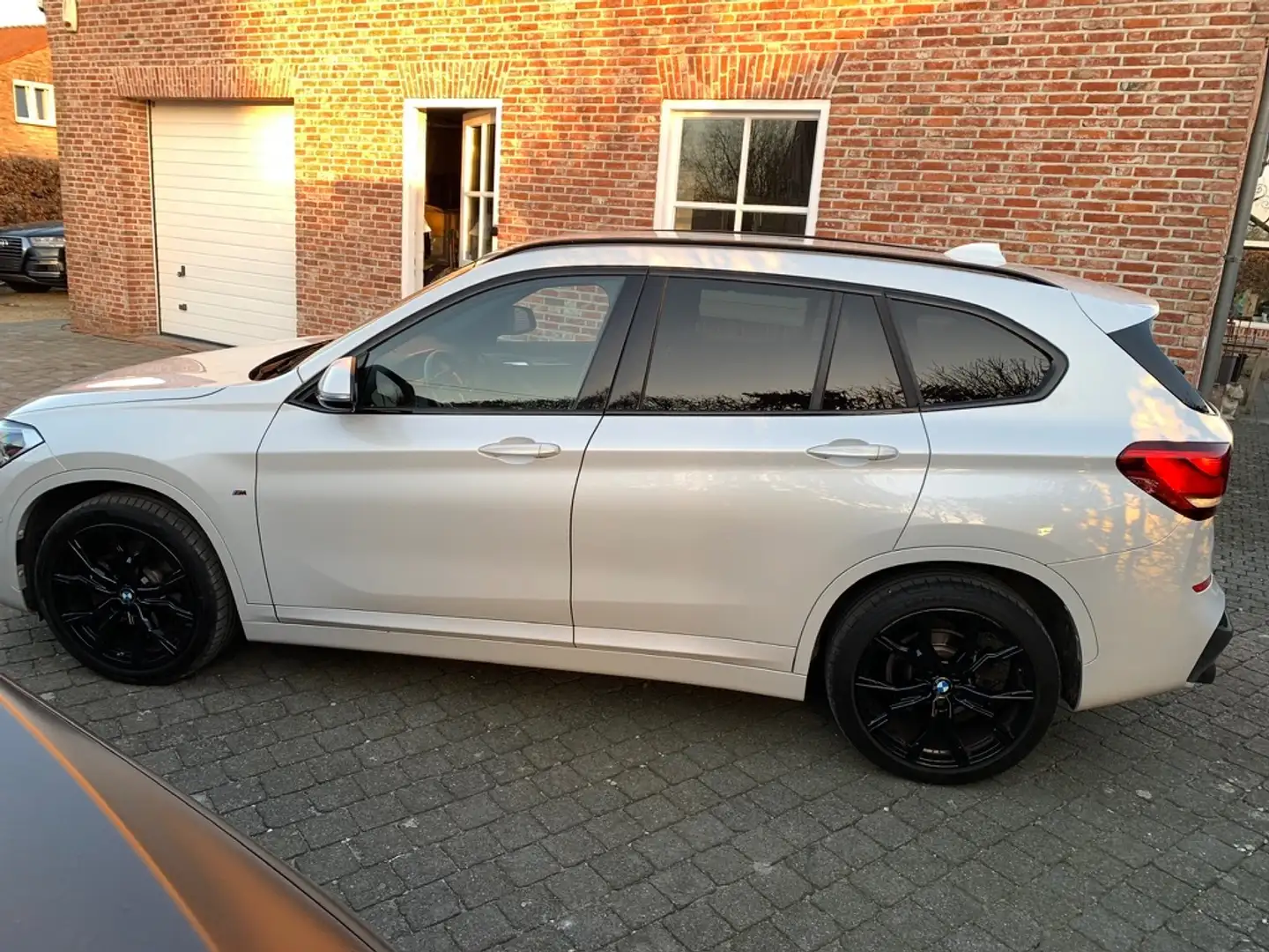 BMW X1 M pack Blanc - 2