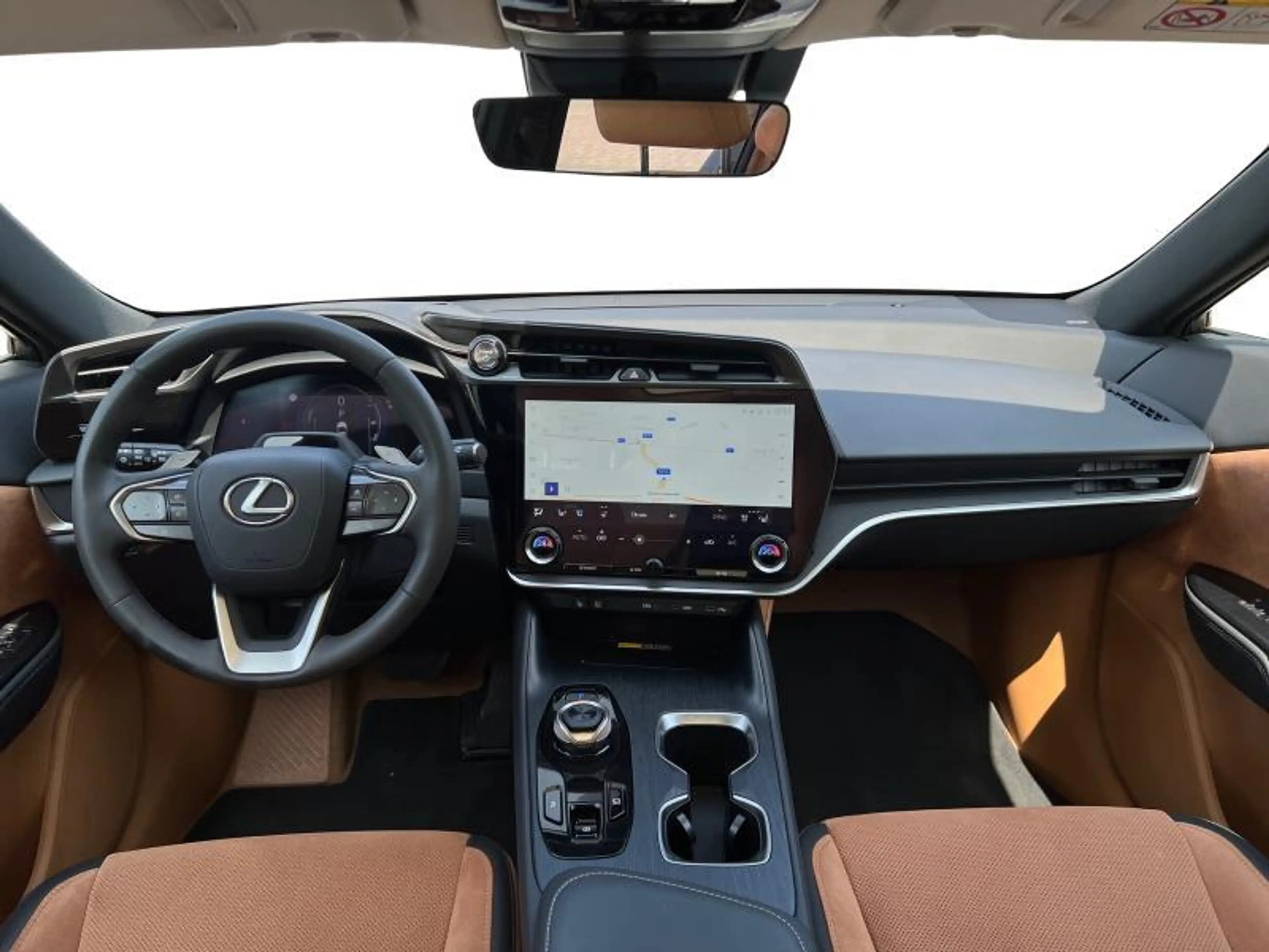 Lexus RZ Privilege Line AWD — photo 9