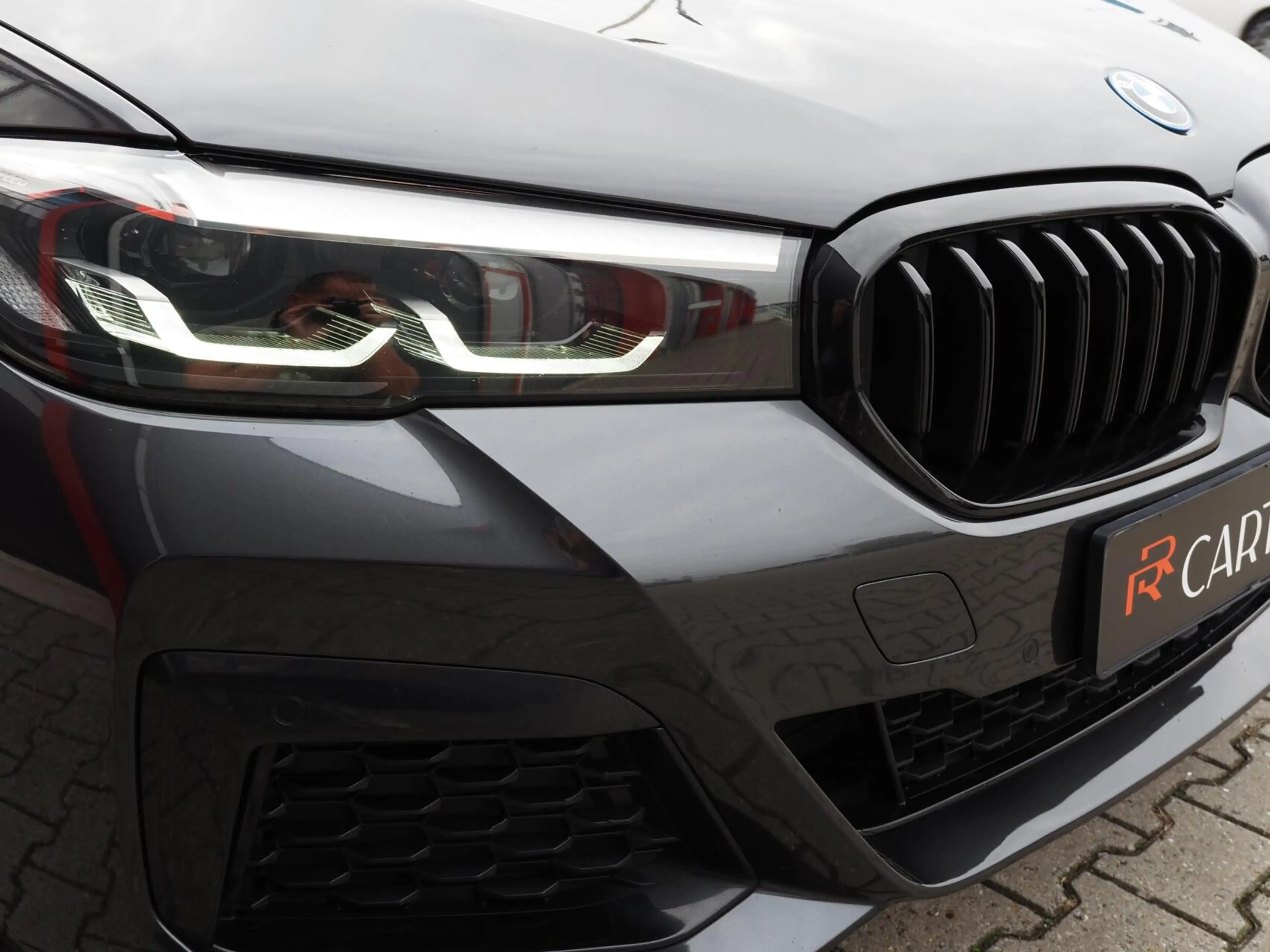 BMW 530 5-serie Touring 530e xDrive M-Sport | Pano | LED | — photo 21