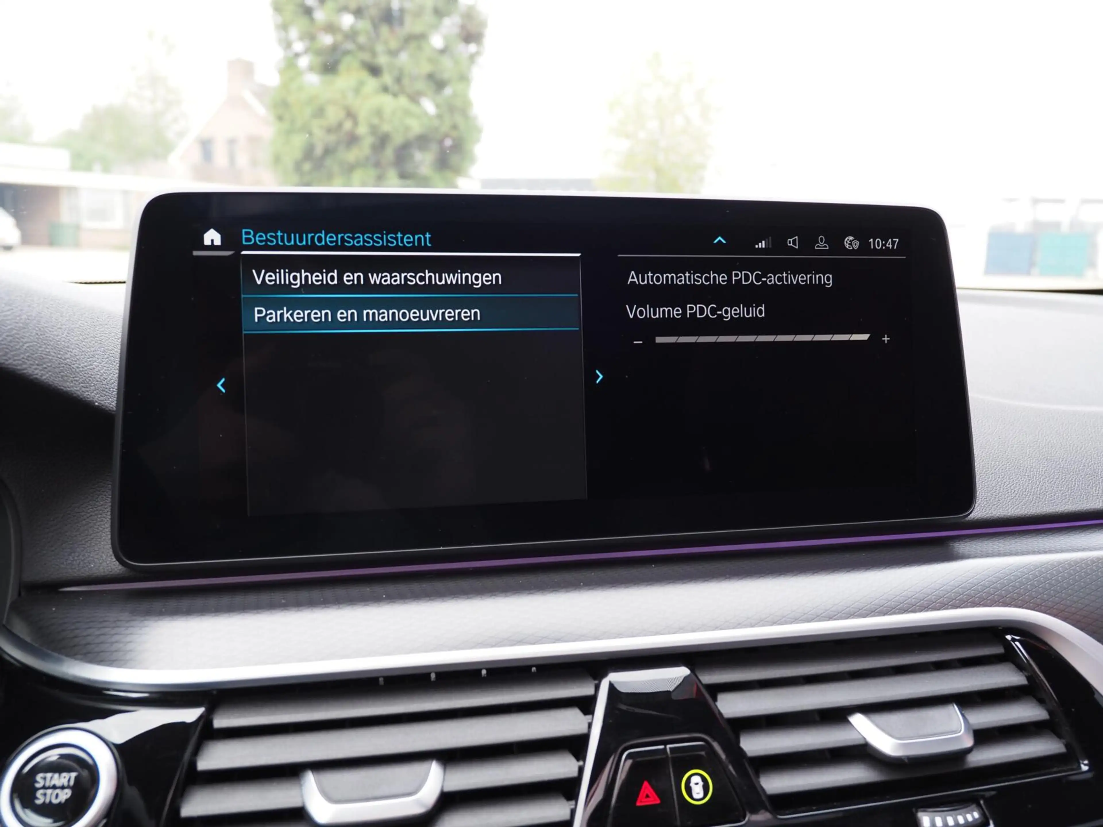 BMW 530 5-serie Touring 530e xDrive M-Sport | Pano | LED | — photo 49