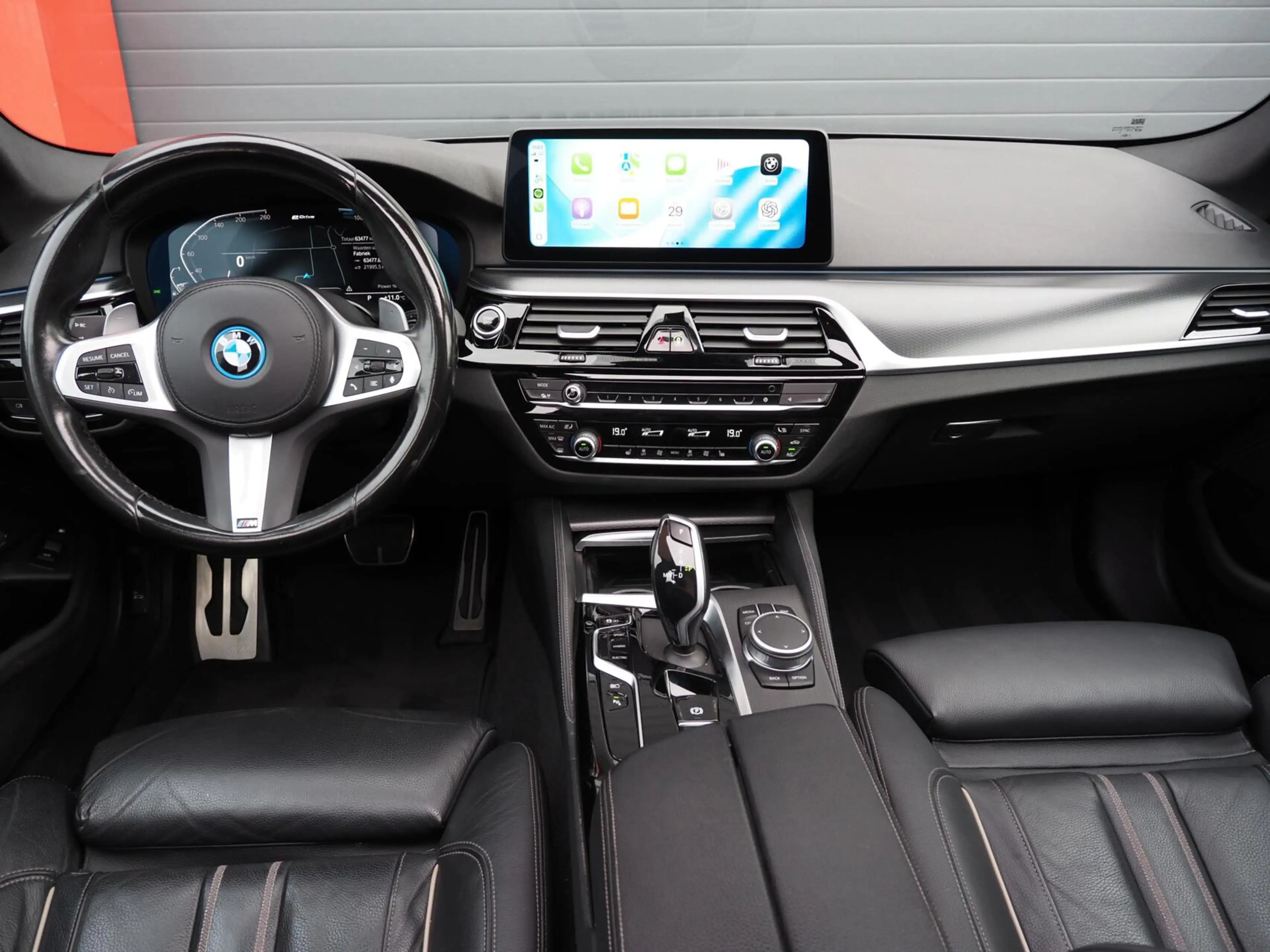 BMW 530 5-serie Touring 530e xDrive M-Sport | Pano | LED | — photo 6