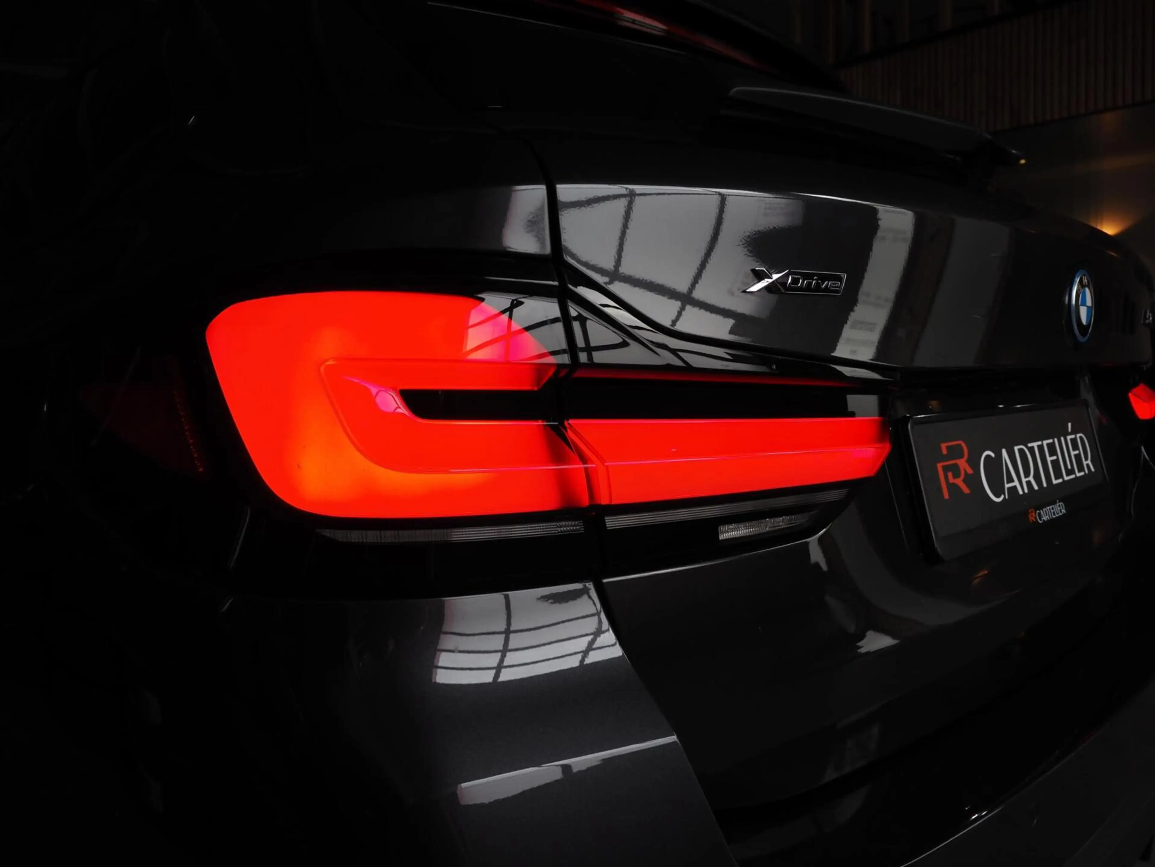 BMW 530 5-serie Touring 530e xDrive M-Sport | Pano | LED | — photo 16