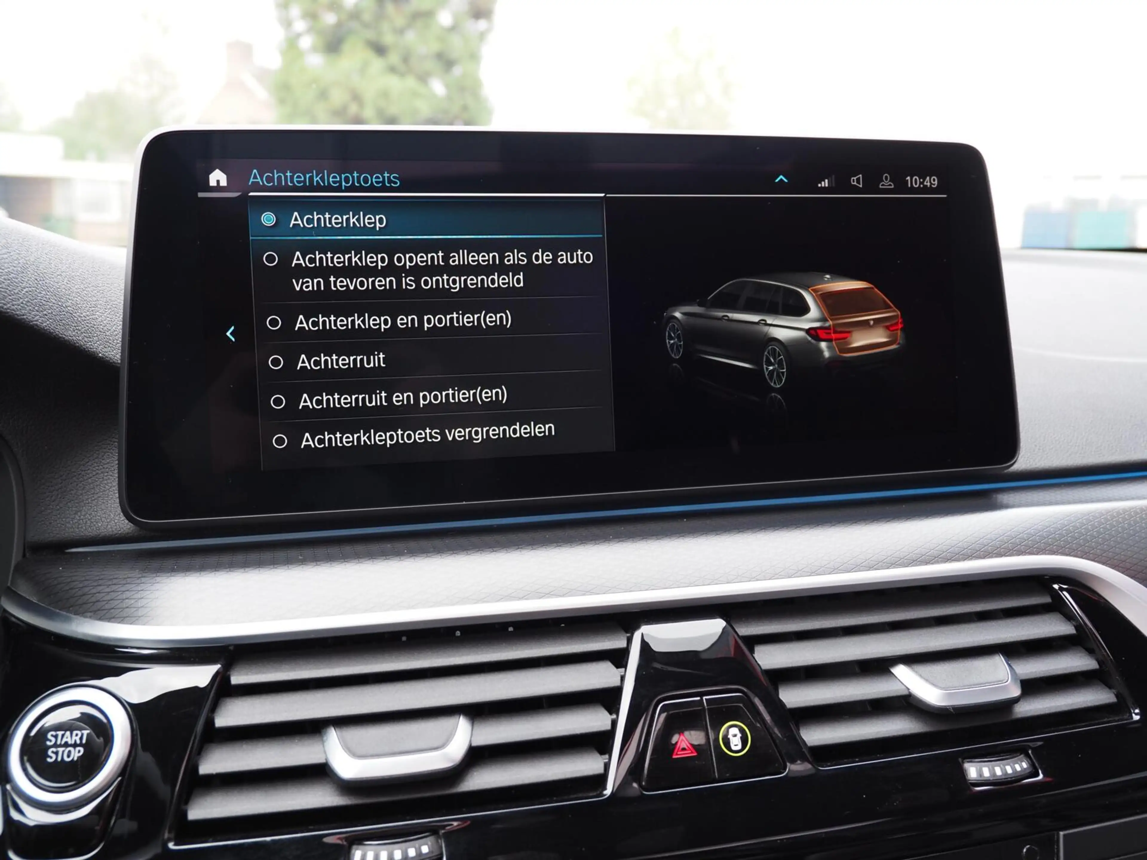 BMW 530 5-serie Touring 530e xDrive M-Sport | Pano | LED | — photo 41