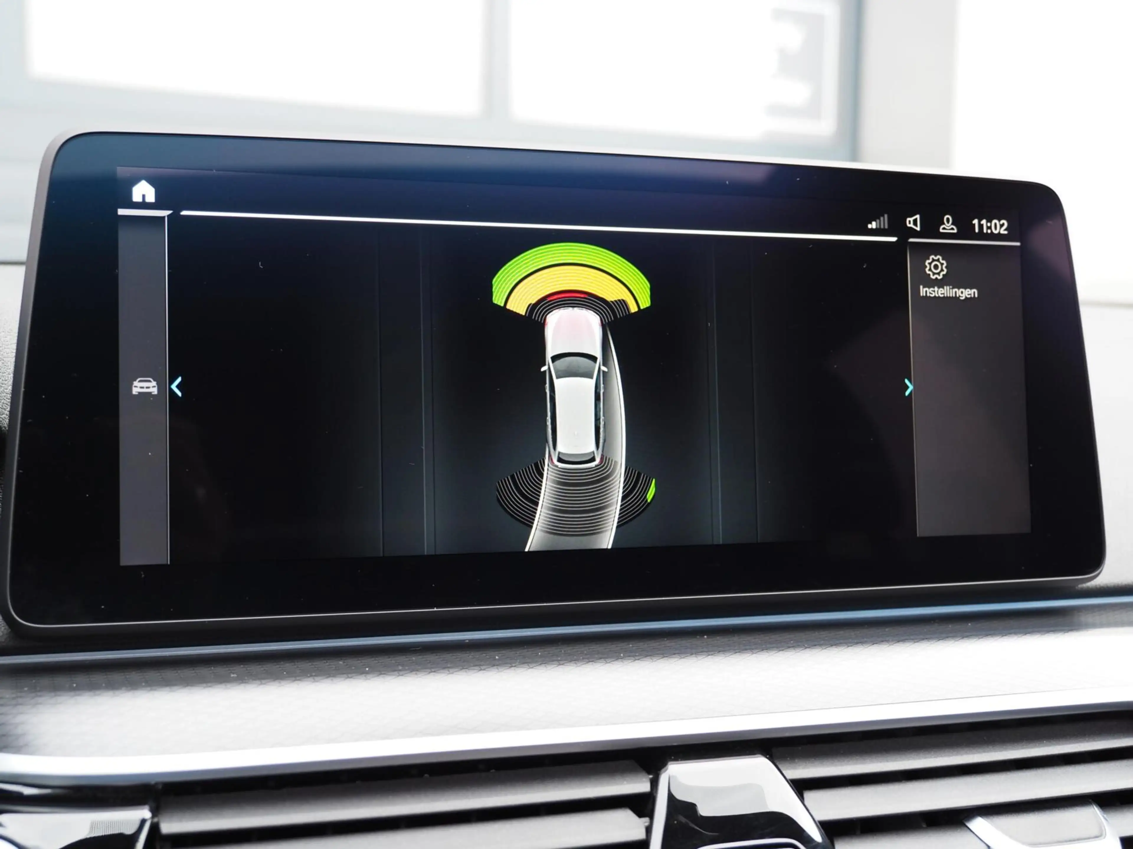 BMW 530 5-serie Touring 530e xDrive M-Sport | Pano | LED | — photo 17