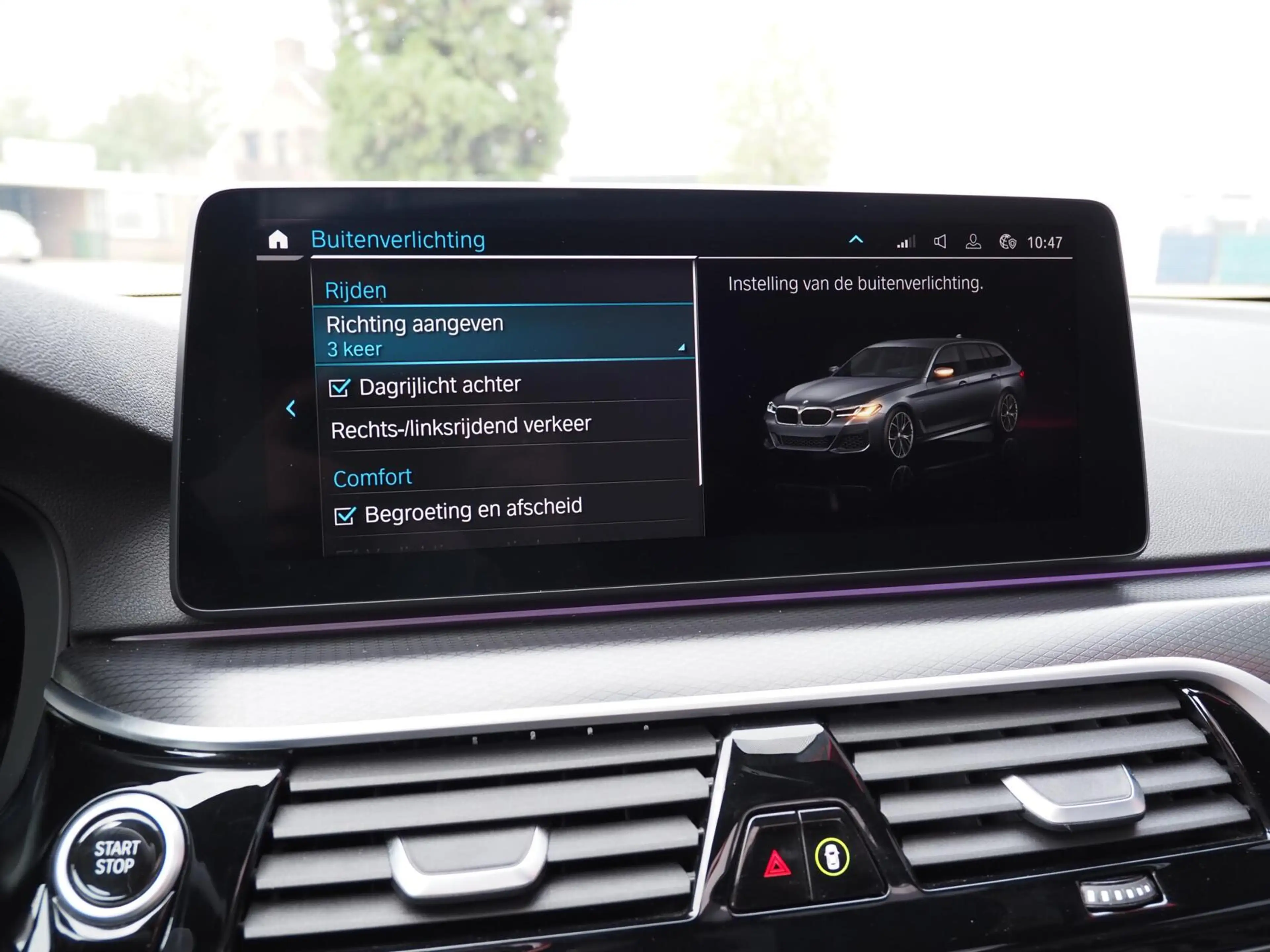 BMW 530 5-serie Touring 530e xDrive M-Sport | Pano | LED | — photo 50