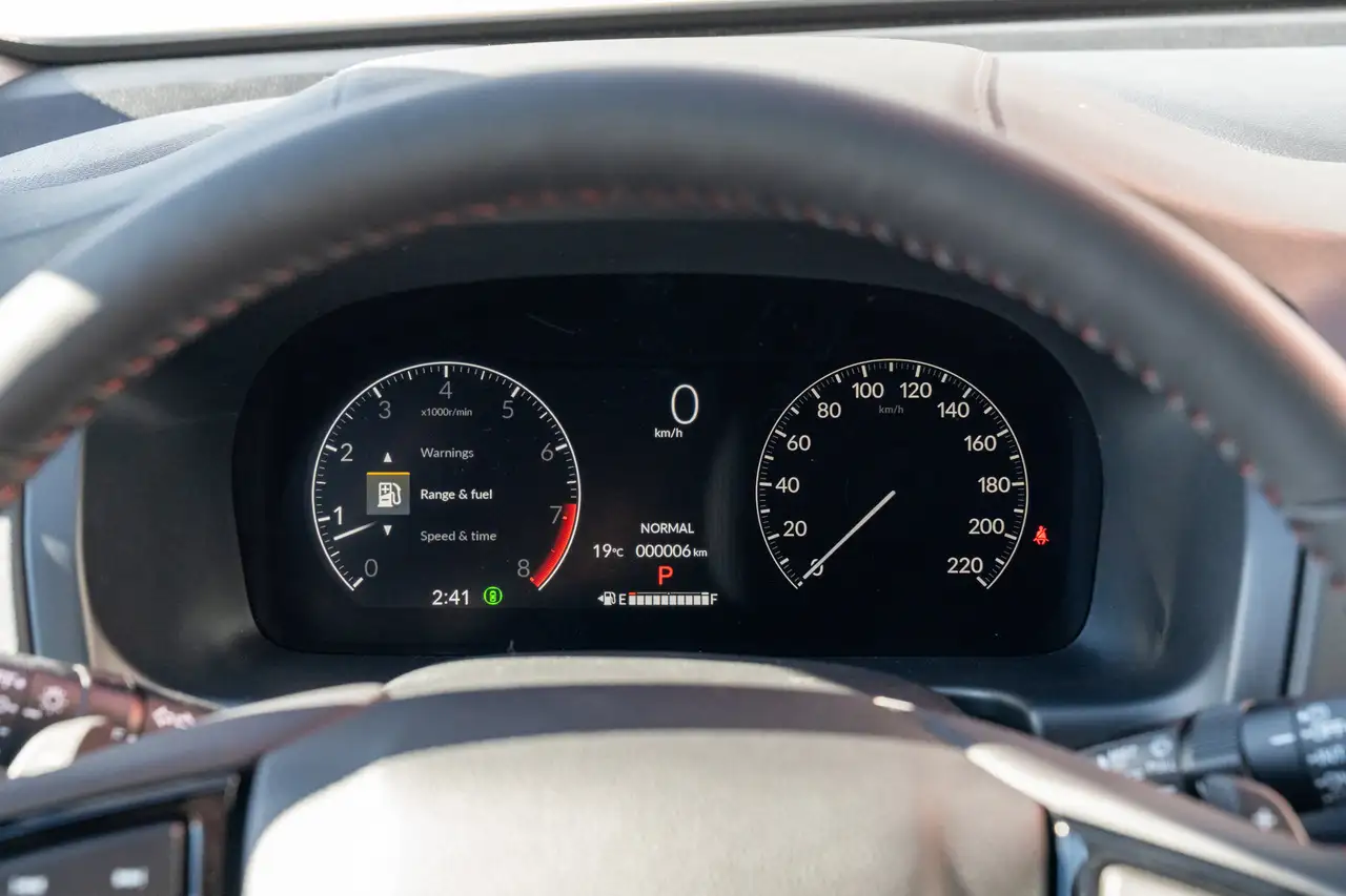 Honda Odyssey снимка Honda Odyssey