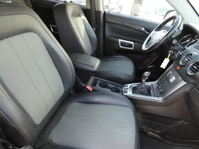 Opel Antara view 10