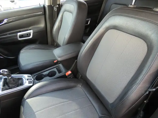 Opel Antara view 13