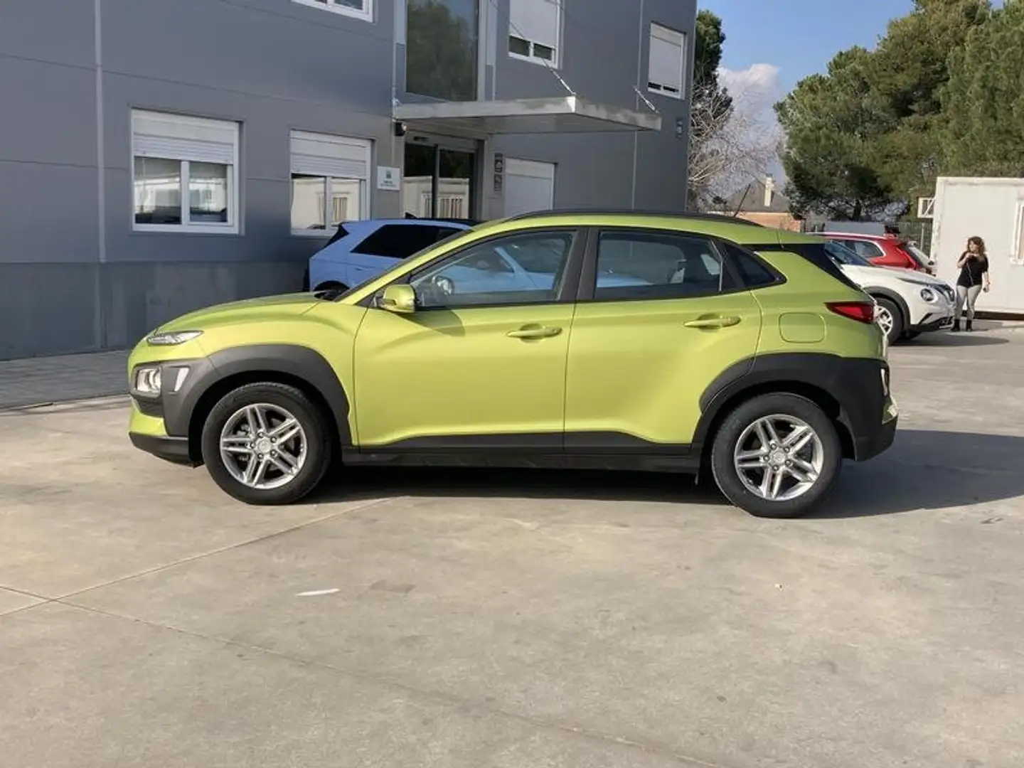 Hyundai KONA - 2