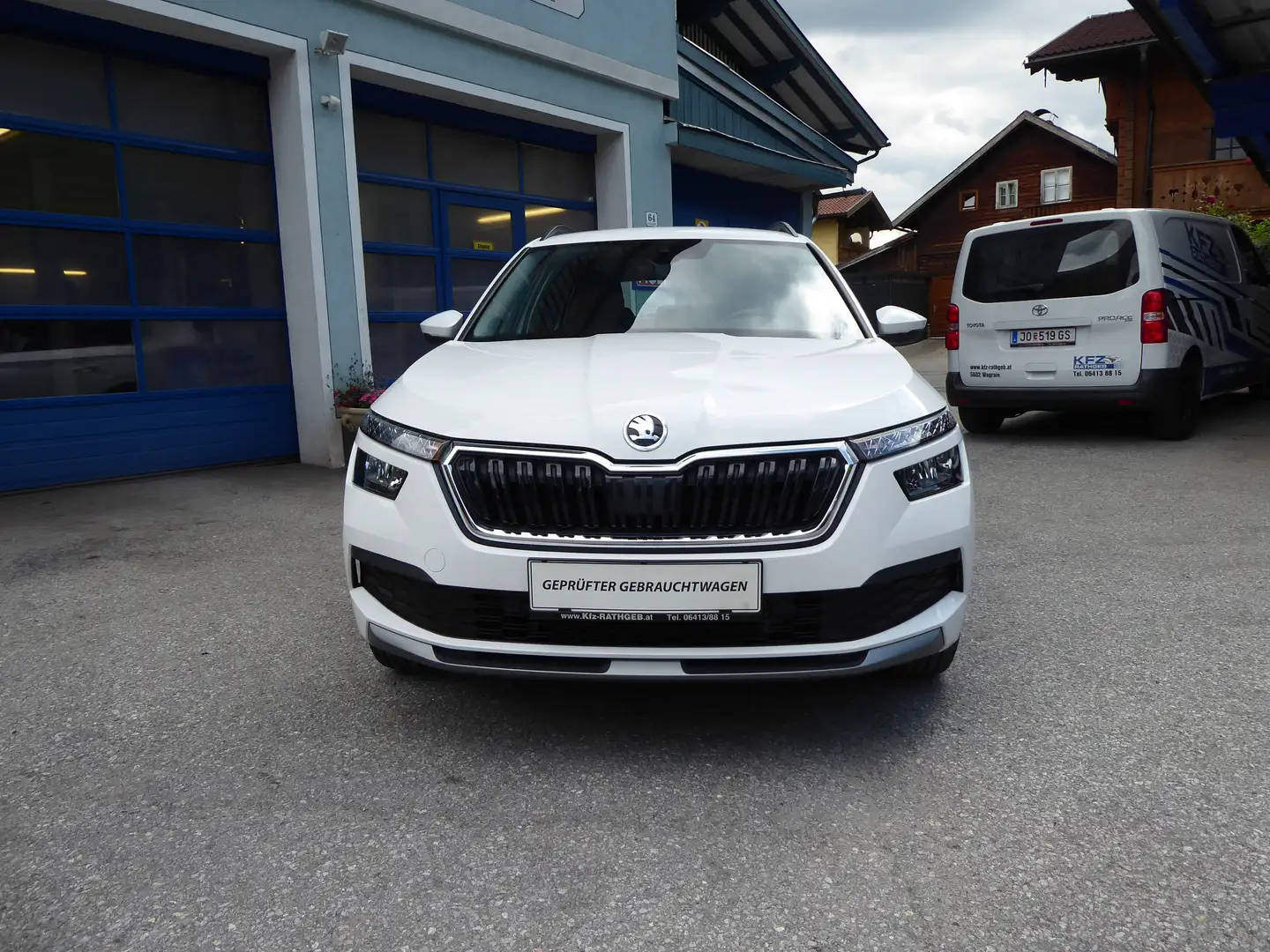 Skoda Kamiq 1,0 TSI Business Weiß - 2