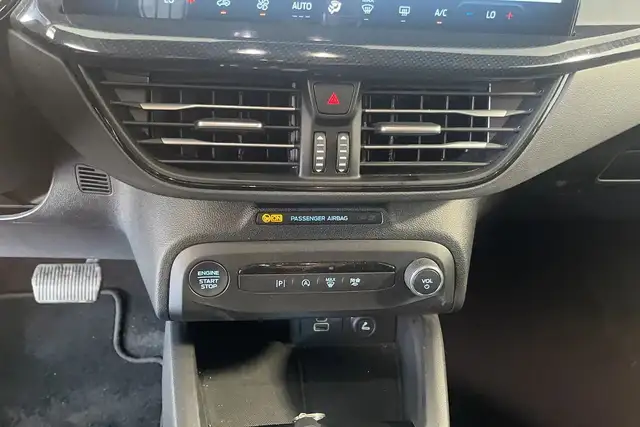 Ford Focus view 16