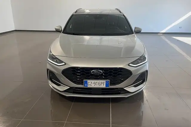 Ford Focus view 7