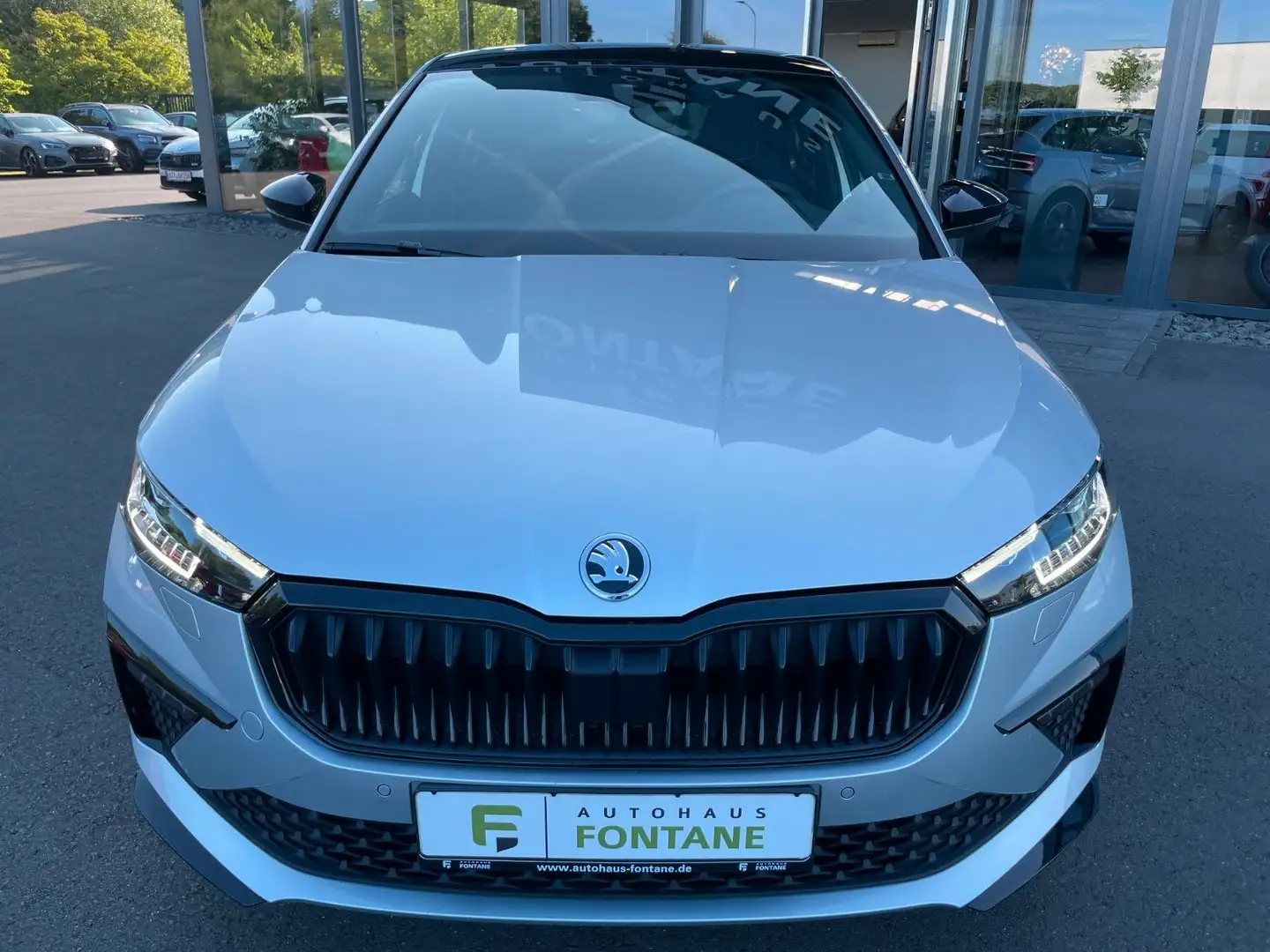Skoda Scala Monte Carlo DSG Pano NaviMatrix Key Kamera Argent - 2