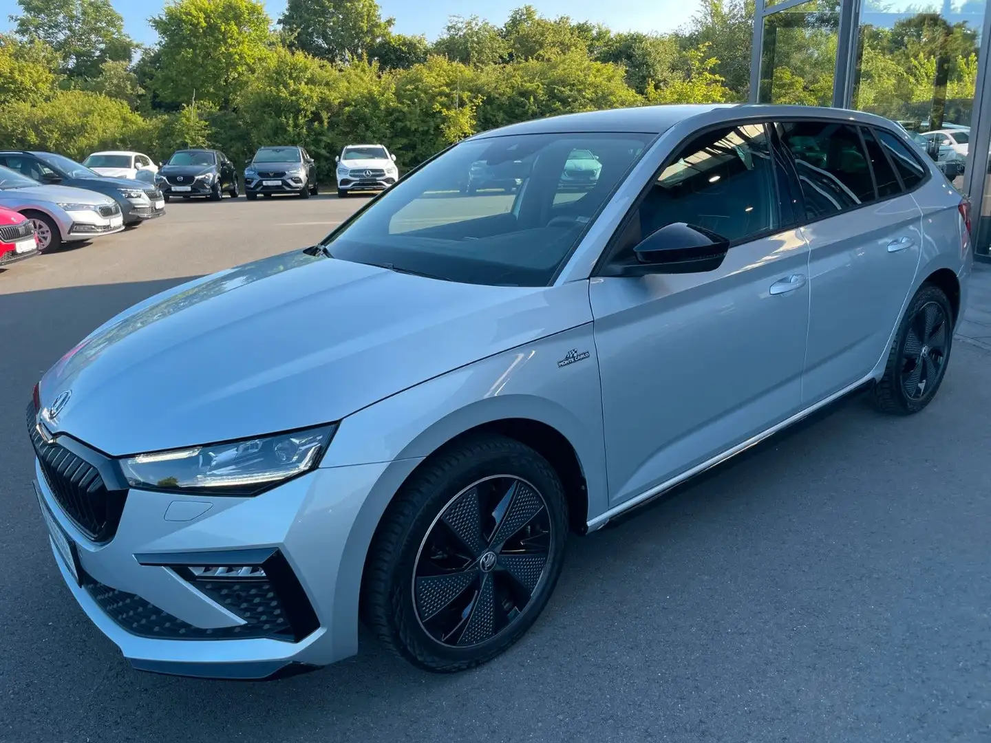 Skoda Scala Monte Carlo DSG Pano NaviMatrix Key Kamera Argent - 1