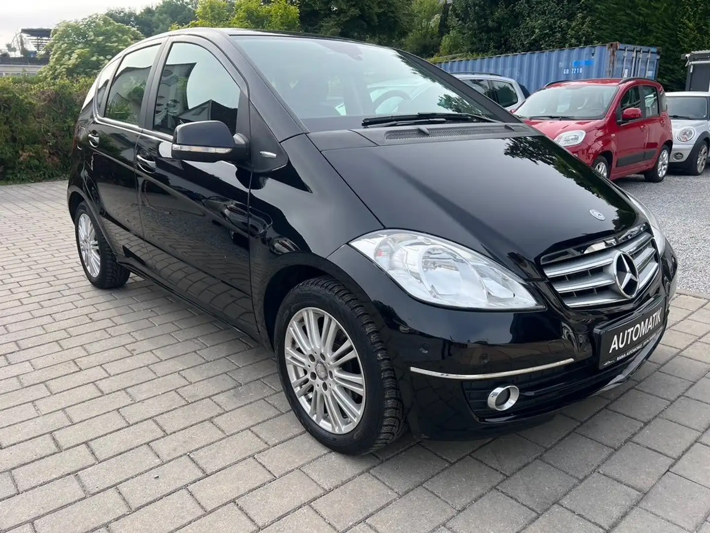 Mercedes-Benz A 200 KLIMA T.LEDER PDC SHZ 1HAND SERVICEVOLL Nero - 1