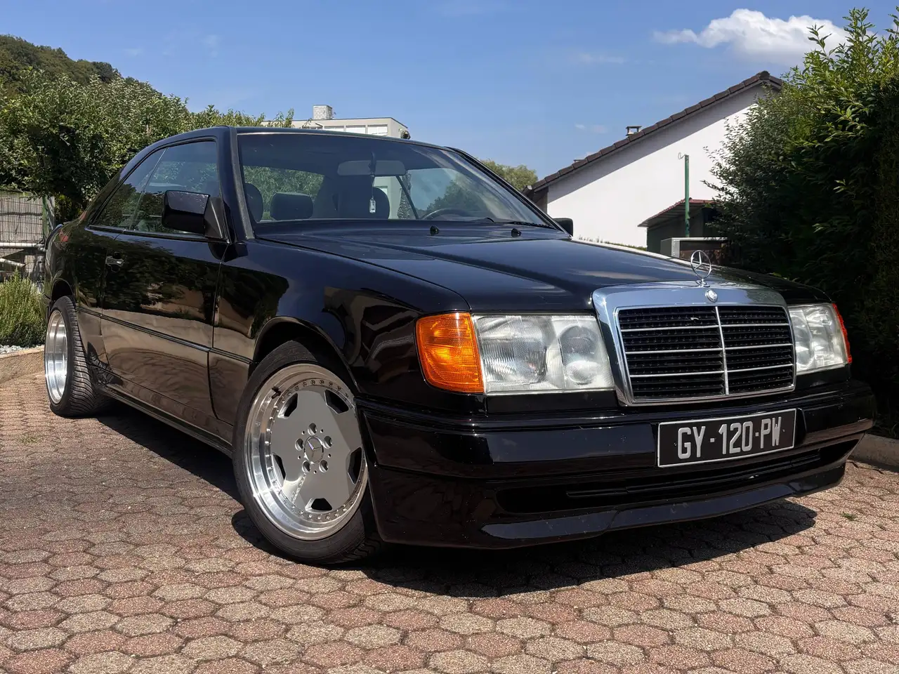 Mercedes-Benz CE 300, foto 1