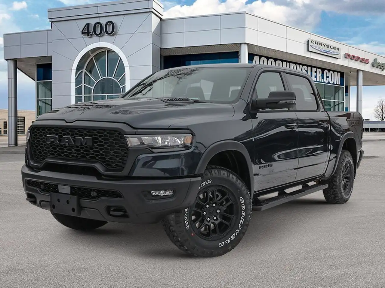 RAM 1500 снимка RAM 1500