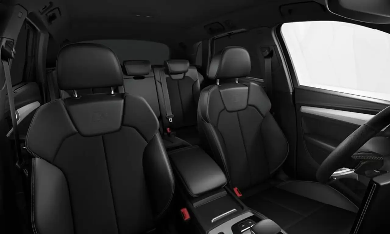 Audi Q5 50 TFSI e S line Plus quattro S tronic 3