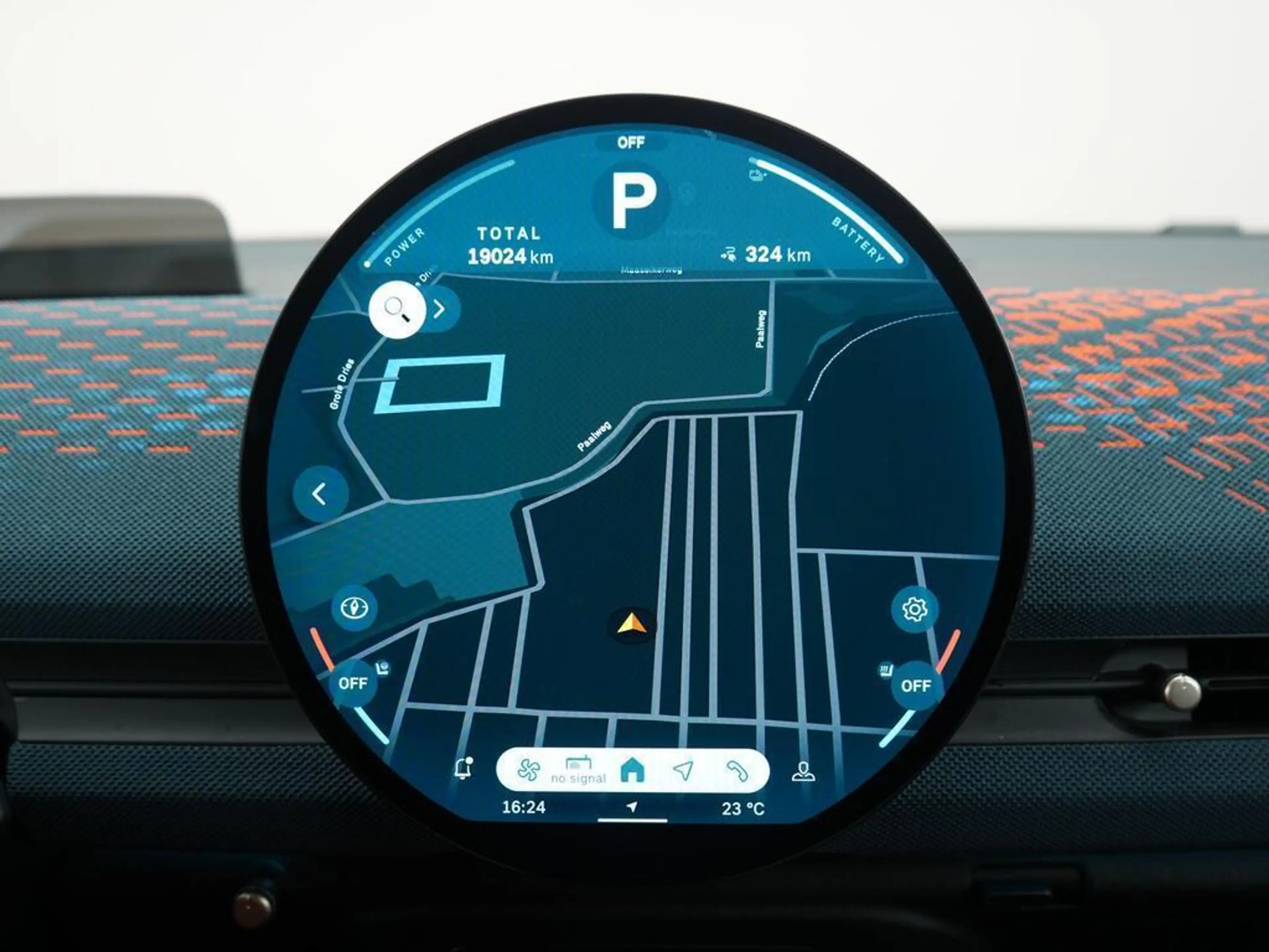 MINI Aceman SE Favoured M 54.2 kWh — photo 14