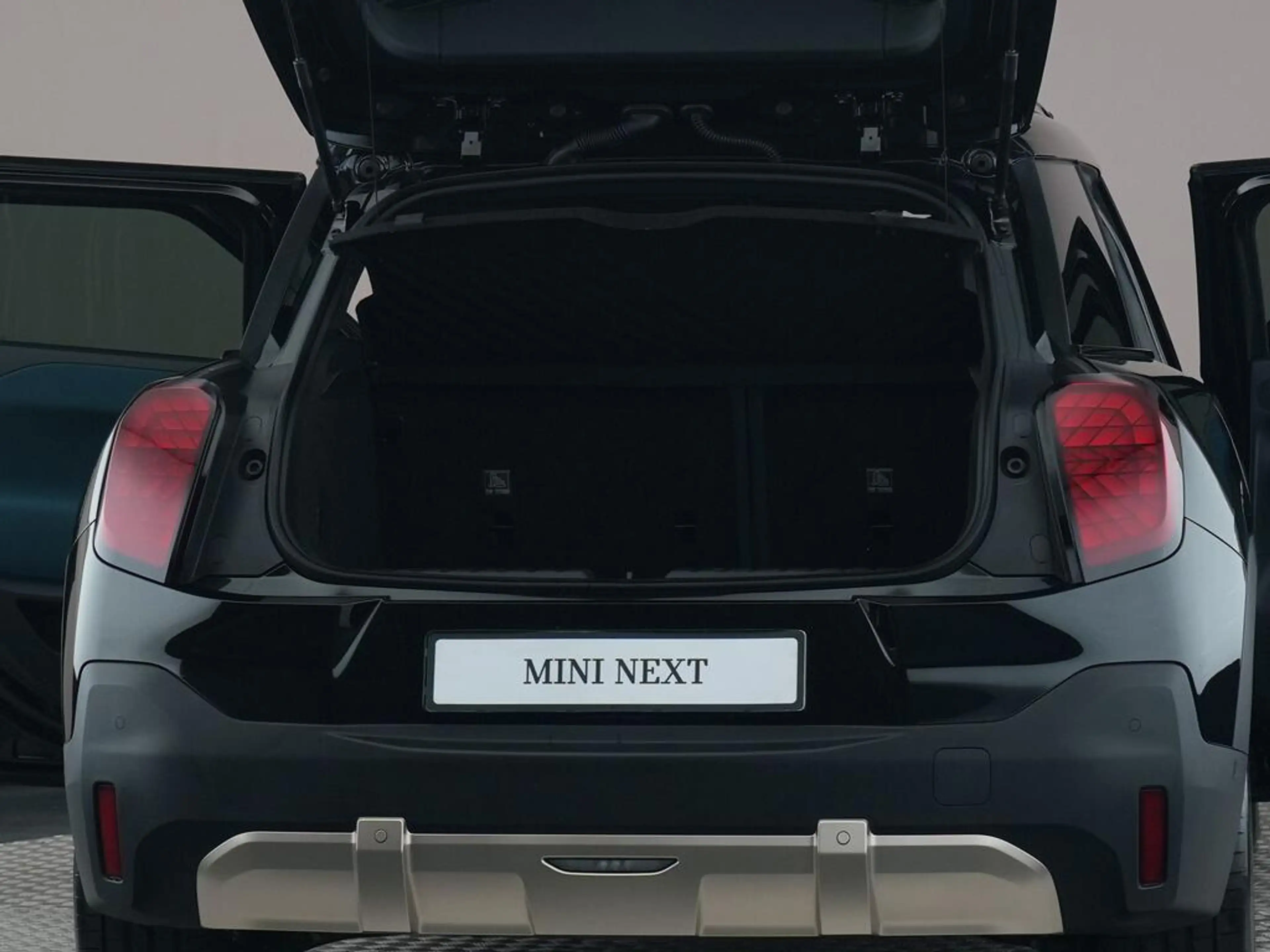 MINI Aceman SE Favoured M 54.2 kWh — photo 12