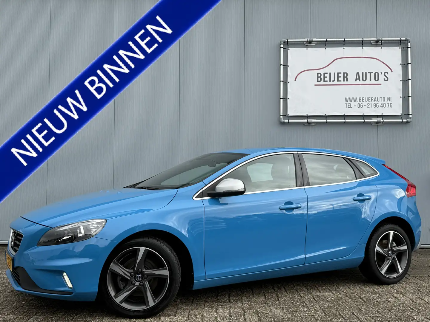 Volvo V40 2.0 T2 R-Design 1e eigenaar/Navigatie/18inch. Bleu - 1