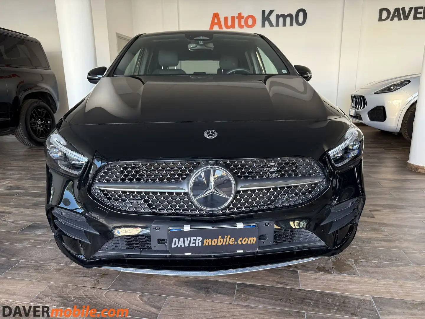 Mercedes-Benz B 180 B 180 d Automatic Premium Plus AMG Line Nero - 2