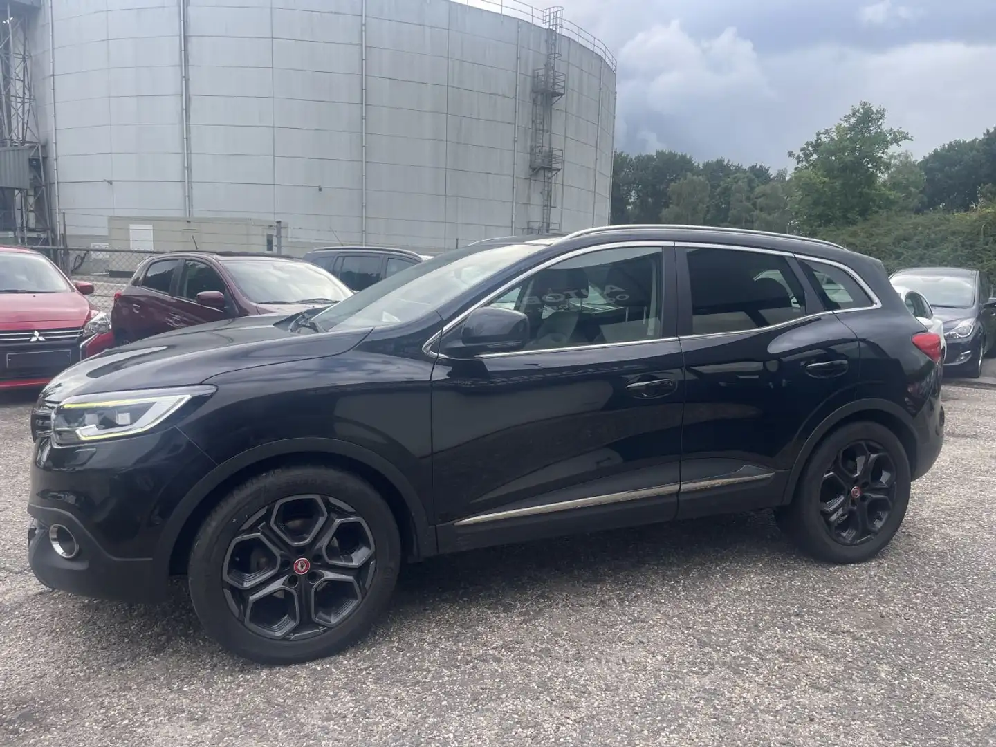 Renault Kadjar 1.2 TCe Extase AUTOMAAT AIRCO PDC CRUISE NAVI Zwart - 2