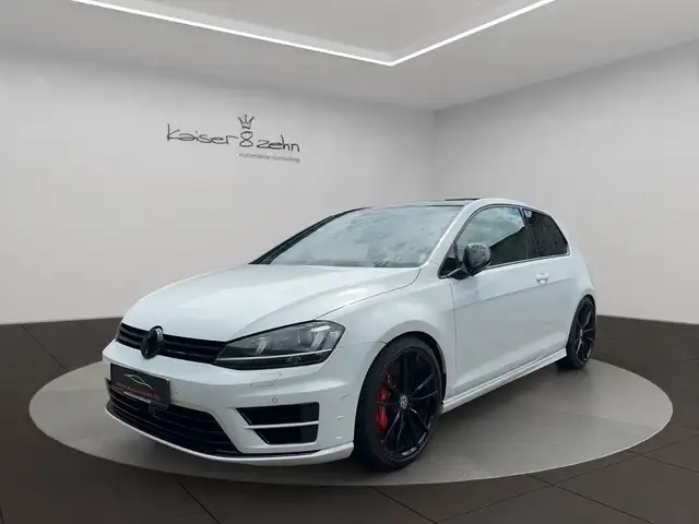 Volkswagen Golf main image