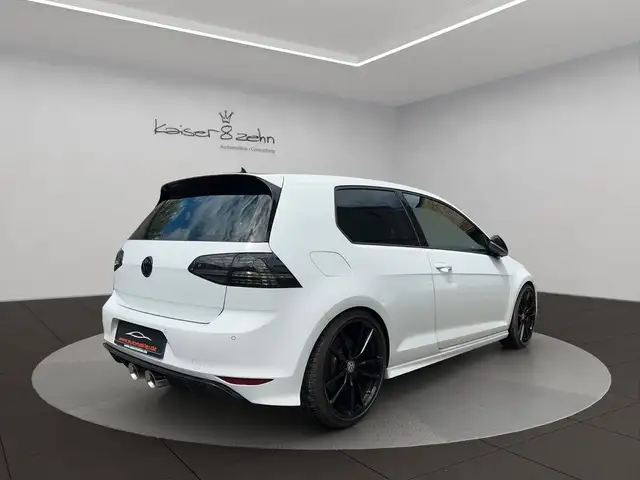 Volkswagen Golf view 8