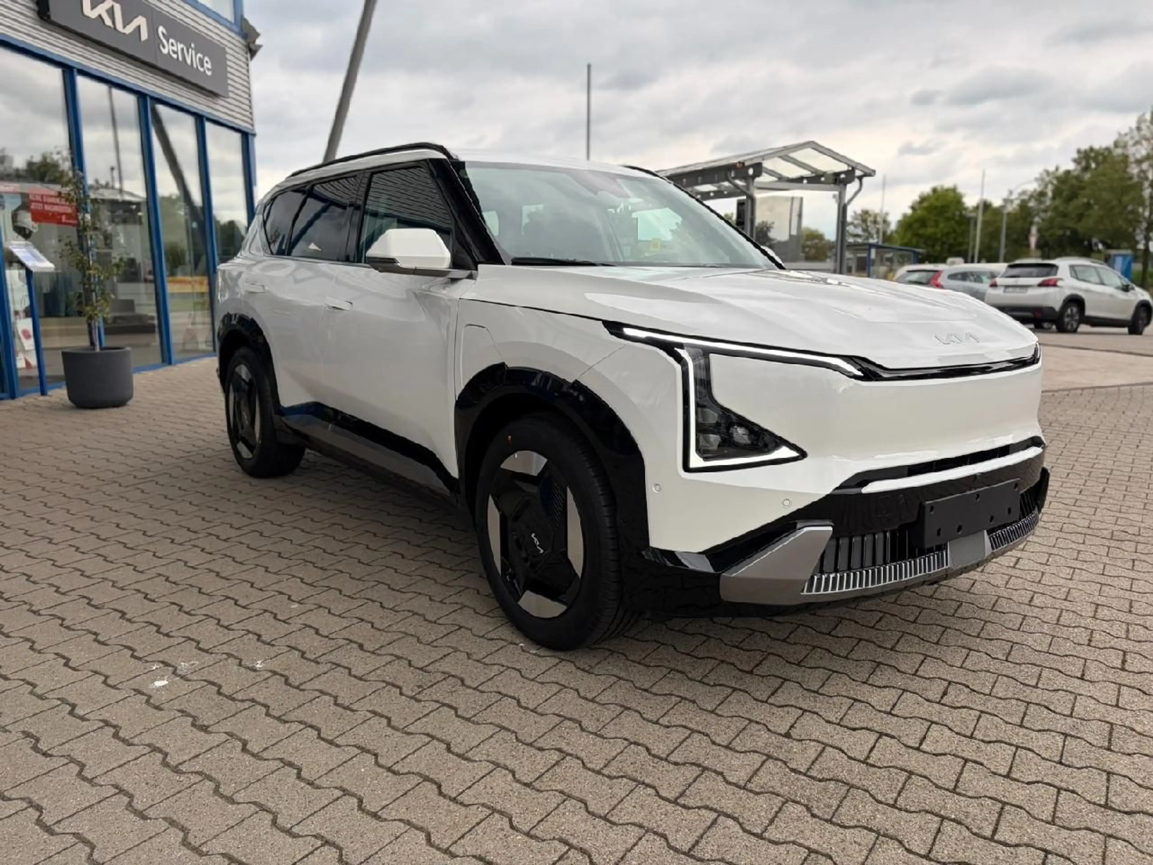 Kia EV5 160 kW 2WD Earth — photo 2