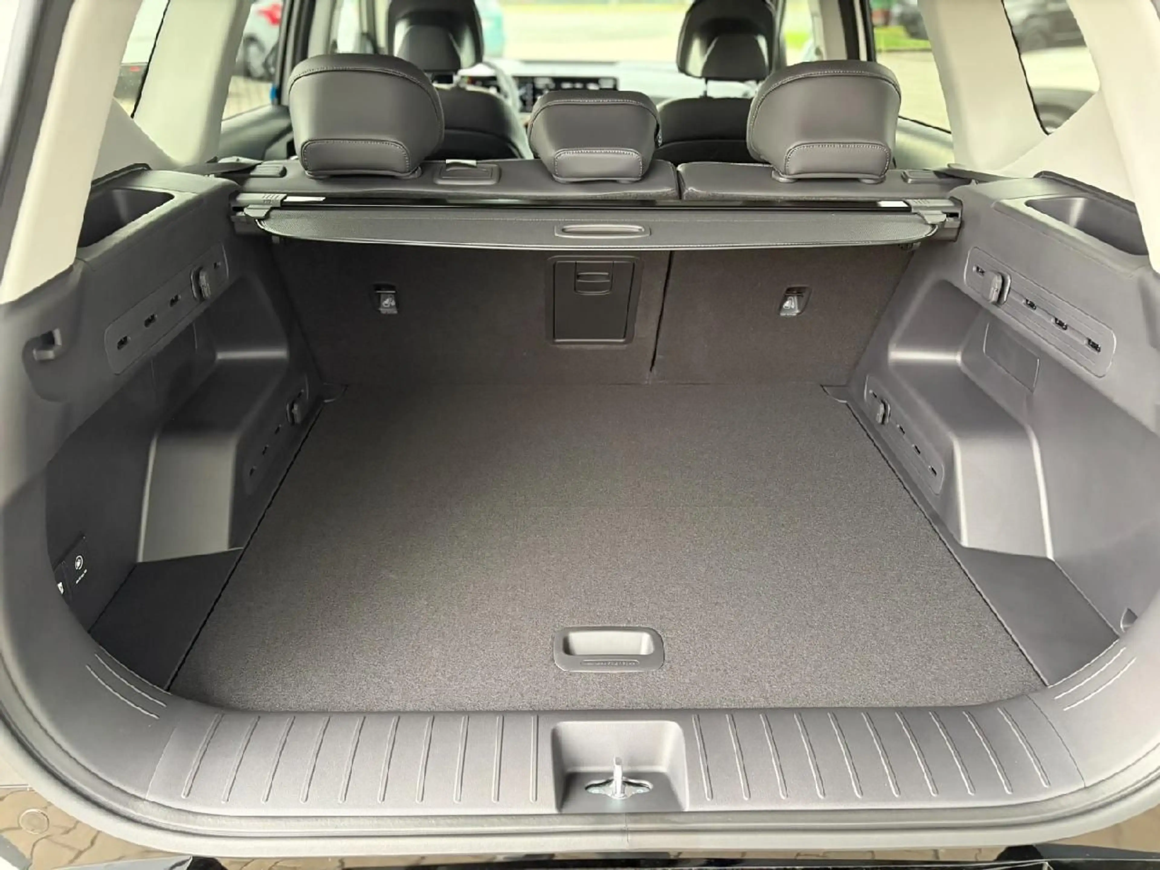Kia EV5 160 kW 2WD Earth — photo 5
