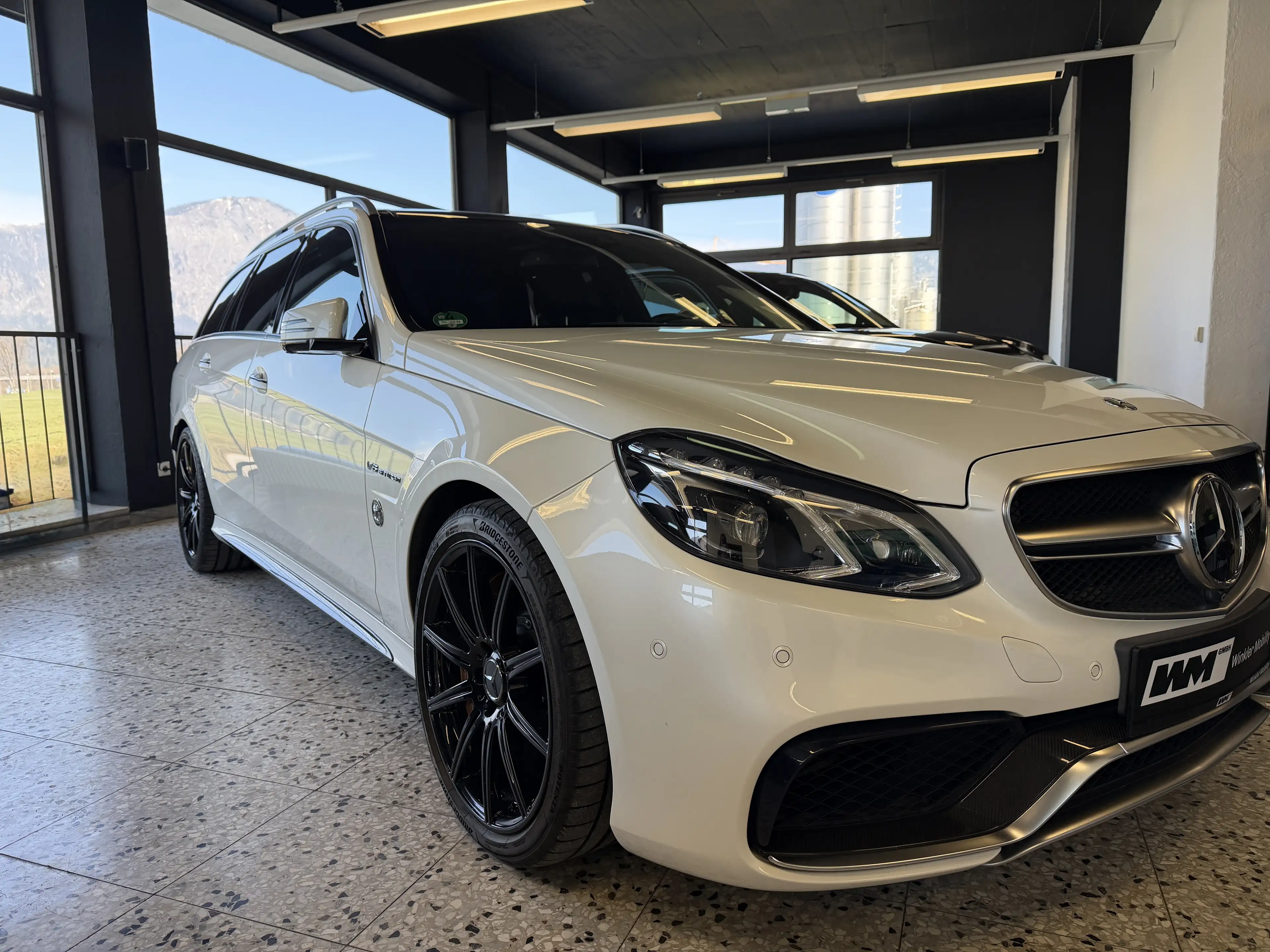 Mercedes-Benz E 63 AMG E 63 S AMG 4Matic Deutsches Fahrzeug — photo 2