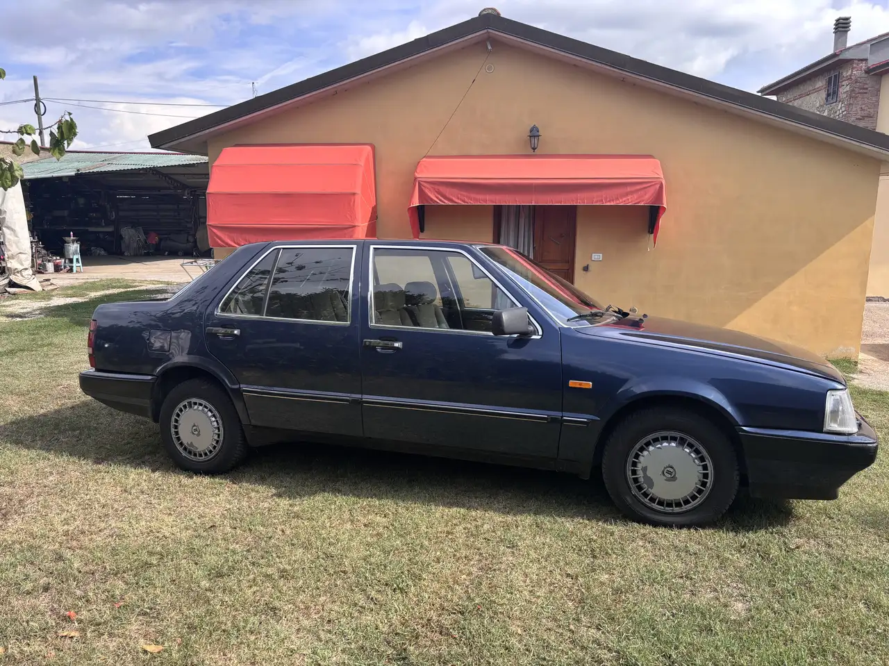 Lancia Thema 2.0 ie, foto 3