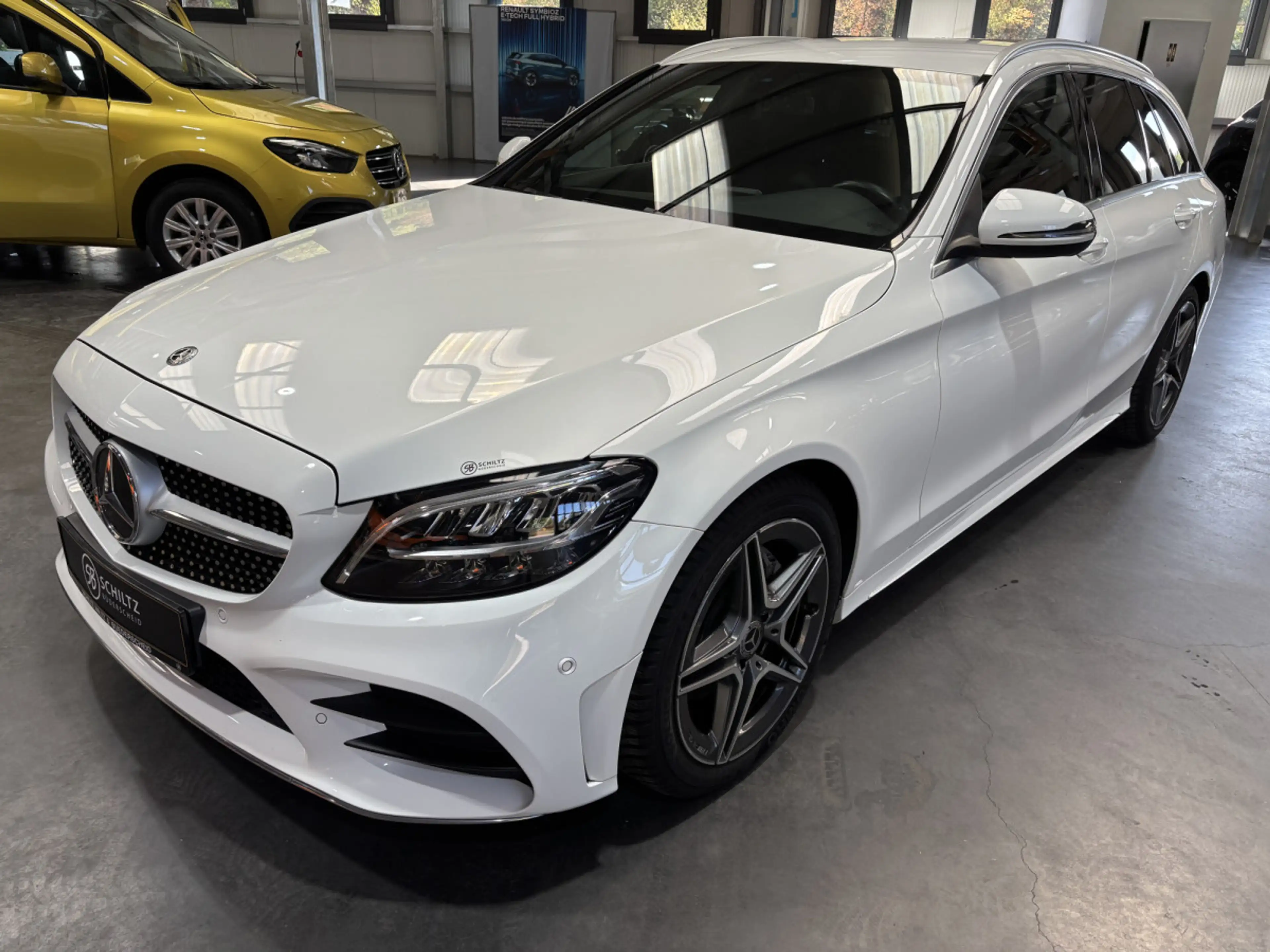 Mercedes-Benz C 220 AMG LINE — photo 6