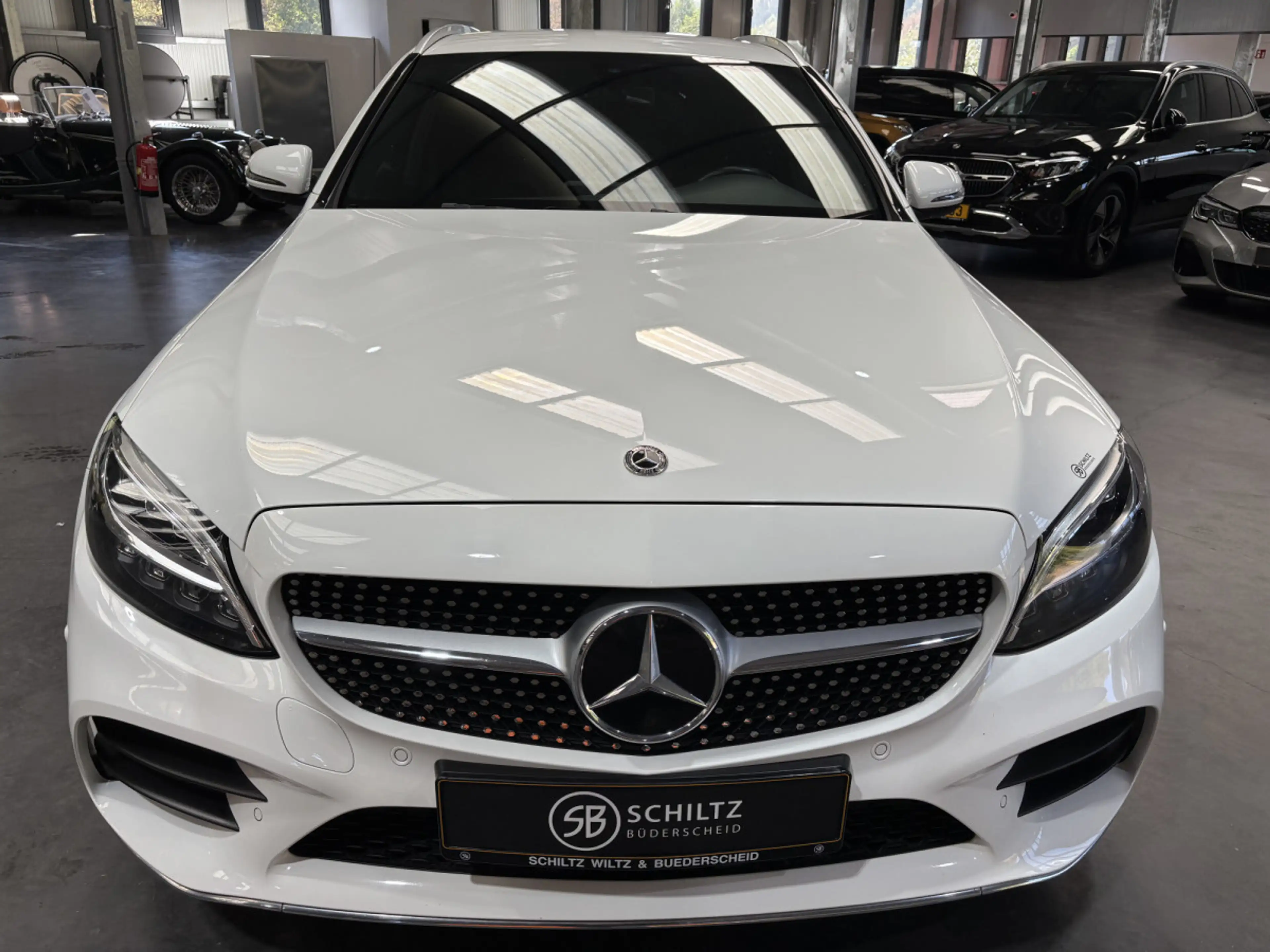 Mercedes-Benz C 220 AMG LINE — photo 7