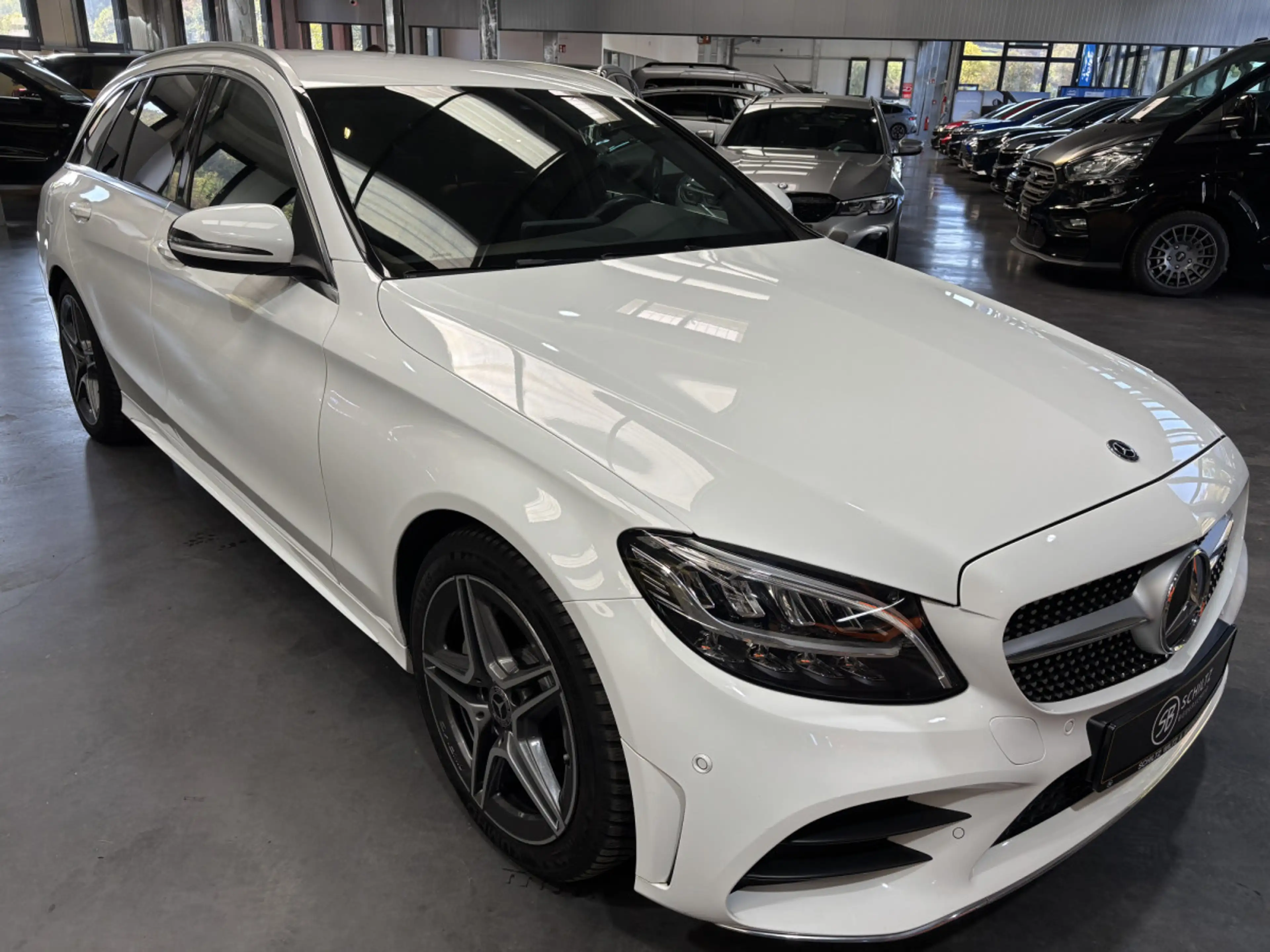 Mercedes-Benz C 220 AMG LINE