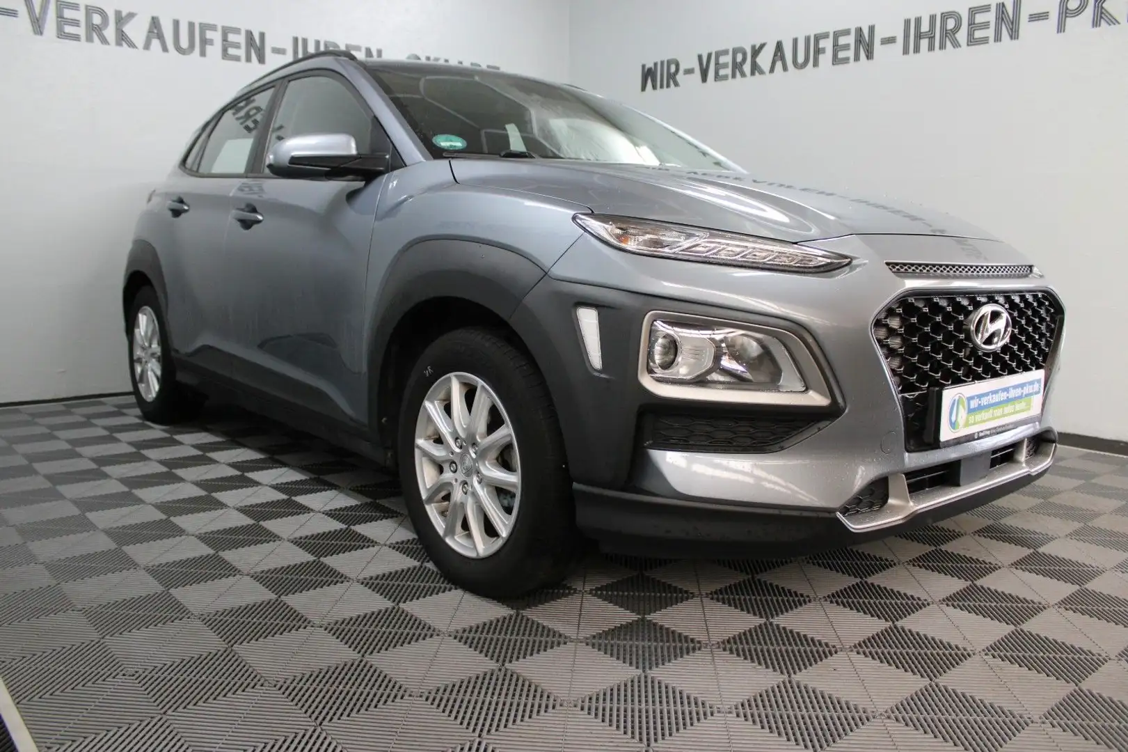 Hyundai KONA Select 2WD Service Hyundai & Tüv NEU Zilver - 1