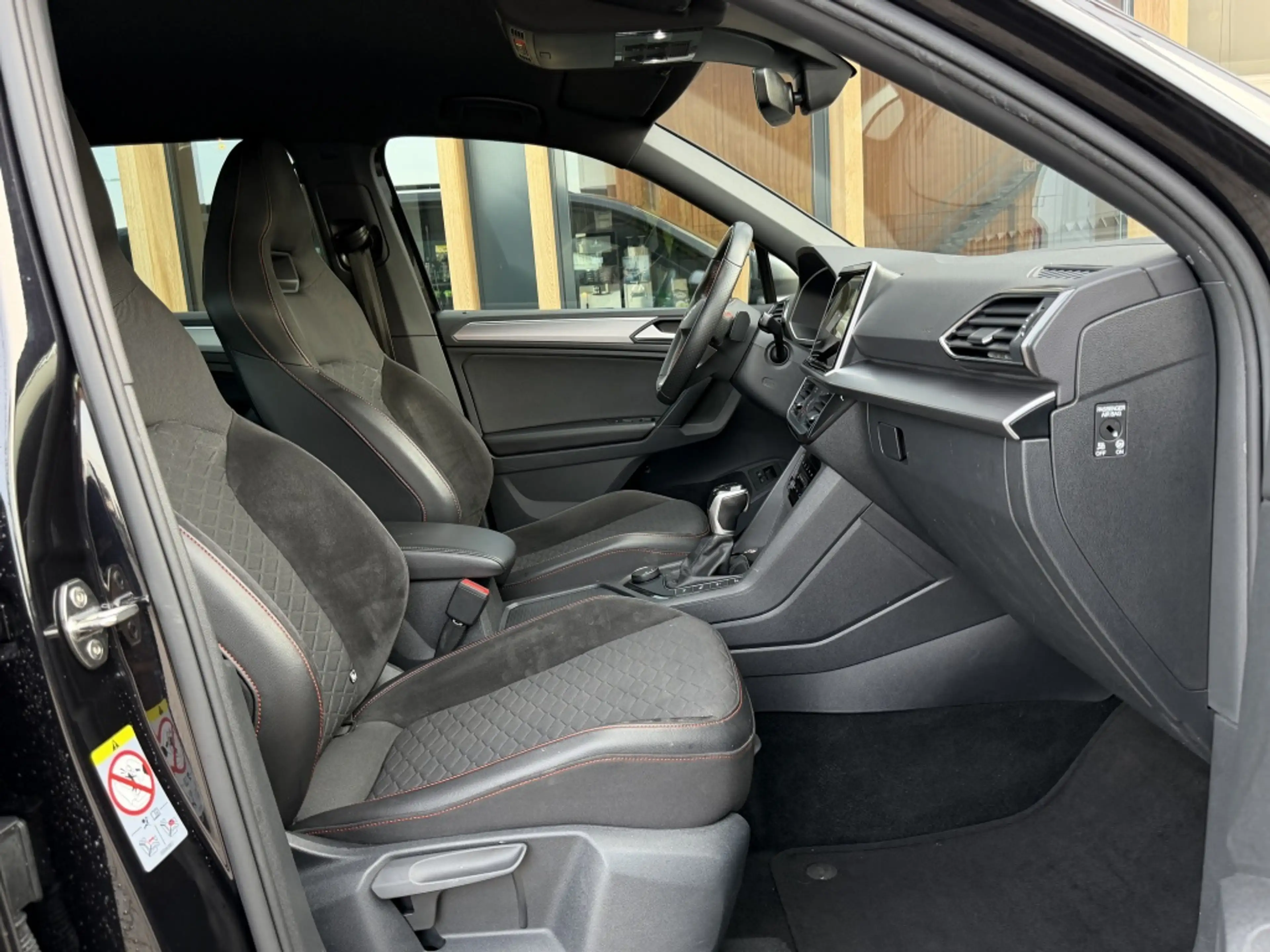SEAT Tarraco 1.4 TSI e-Hybrid PHEV FR Business Intense | SOH 96 — photo 27
